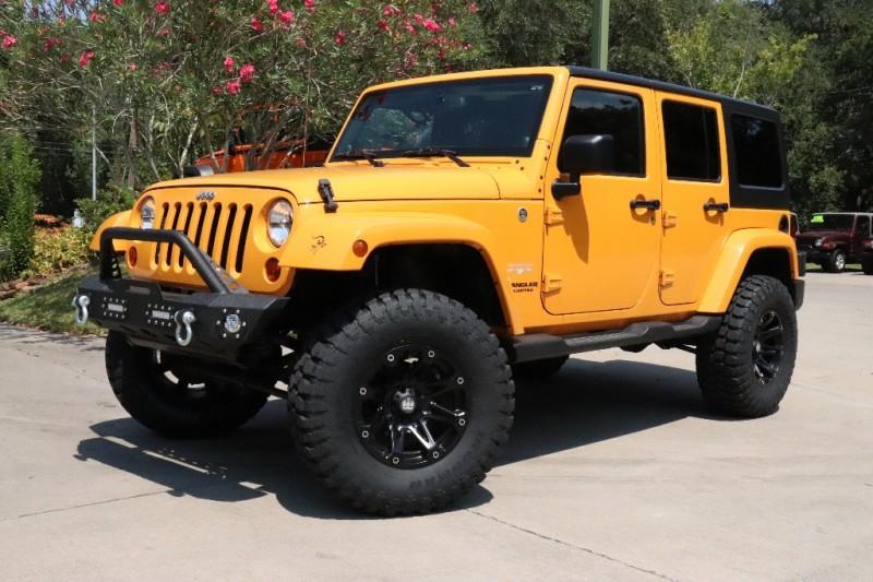 Used-2013-Jeep-Wrangler-Unlimited-Sahara-4WD-4dr-Sahara