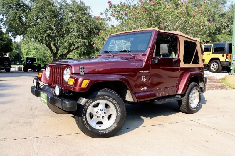 Used-2002-Jeep-Wrangler-2dr-Sahara