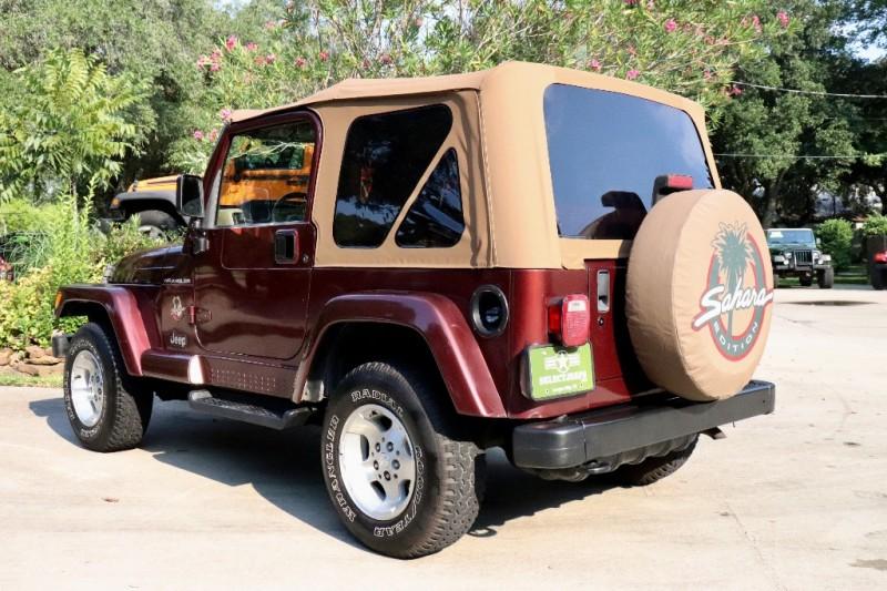 Used-2002-Jeep-Wrangler-2dr-Sahara