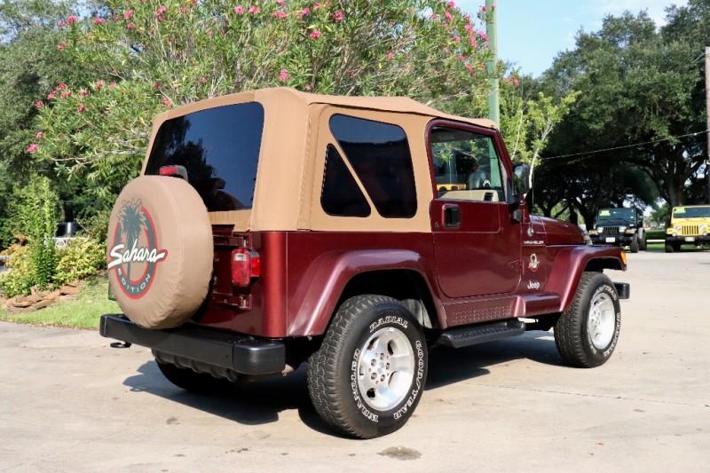 Used-2002-Jeep-Wrangler-2dr-Sahara