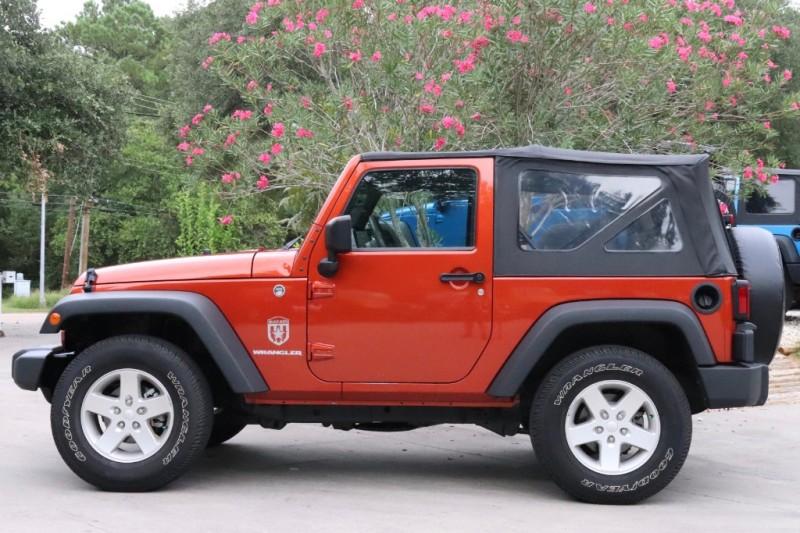 Used-2009-Jeep-Wrangler-4WD-2dr-X