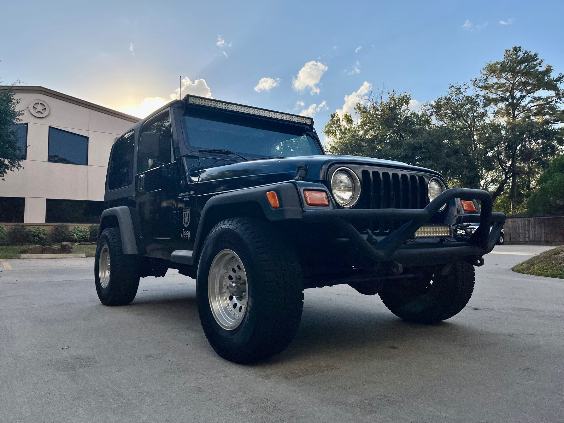 Used-2001-Jeep-Wrangler-Sport