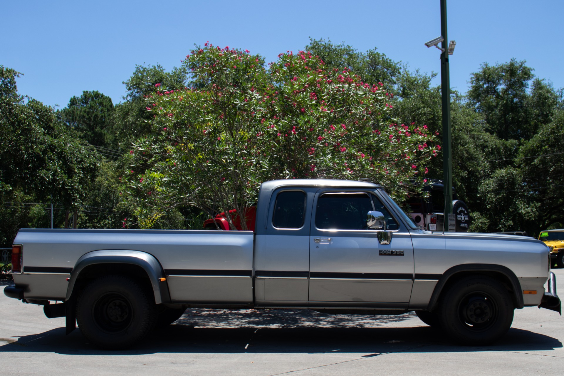 Used-1993-Dodge-RAM-350-LE