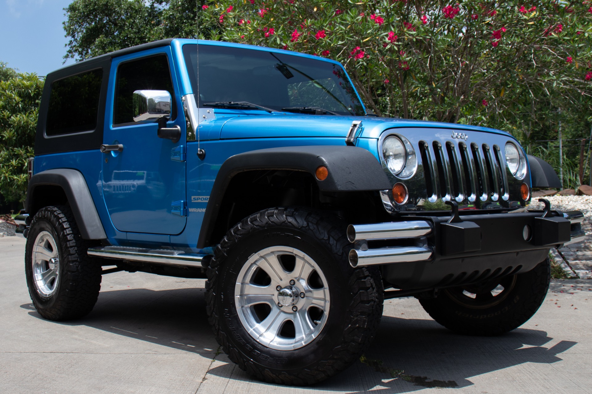 Used-2010-Jeep-Wrangler-Sport