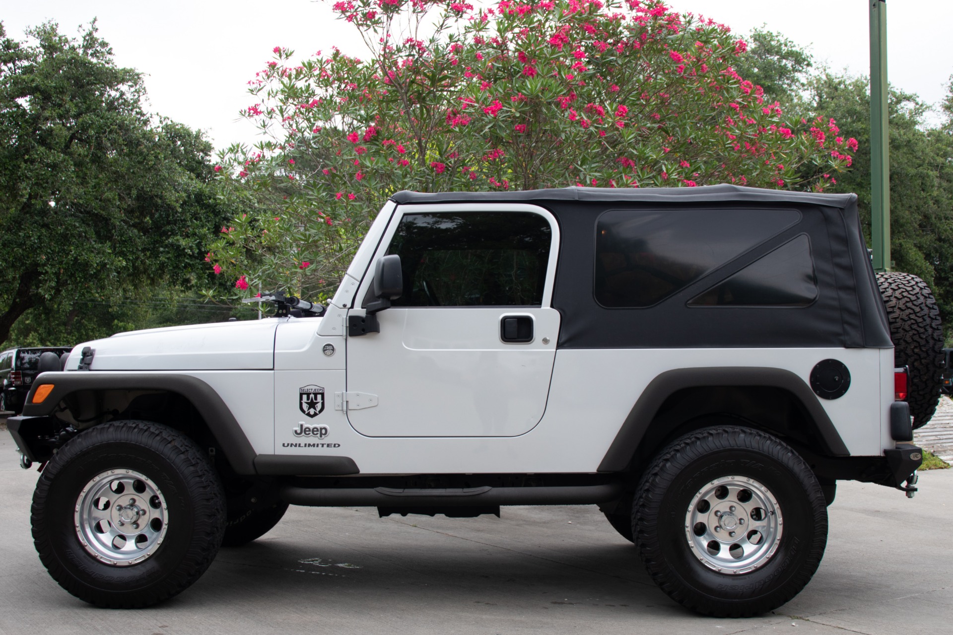 Used-2006-Jeep-Wrangler-Unlimited