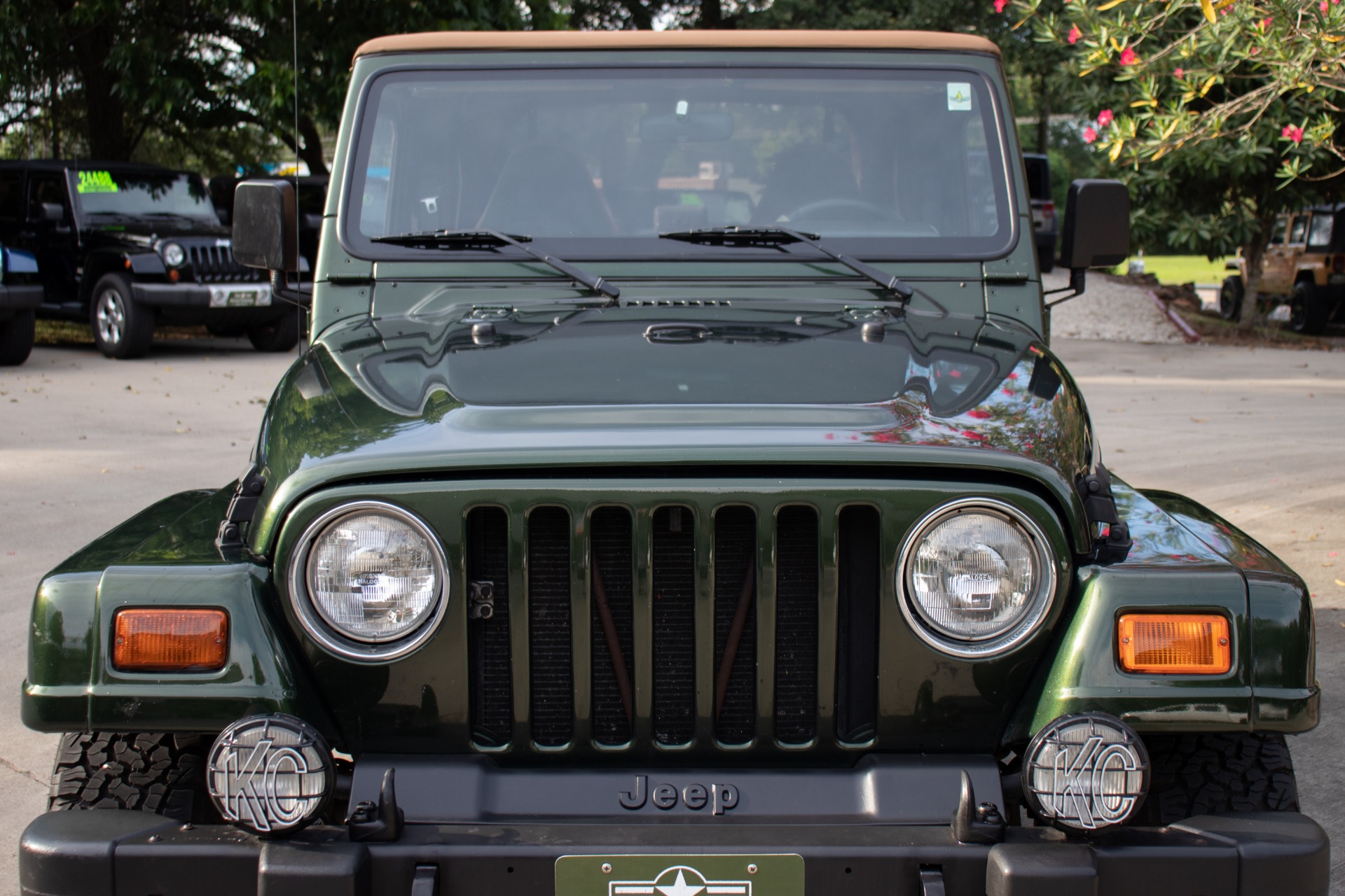 Used-1998-Jeep-Wrangler-Sahara