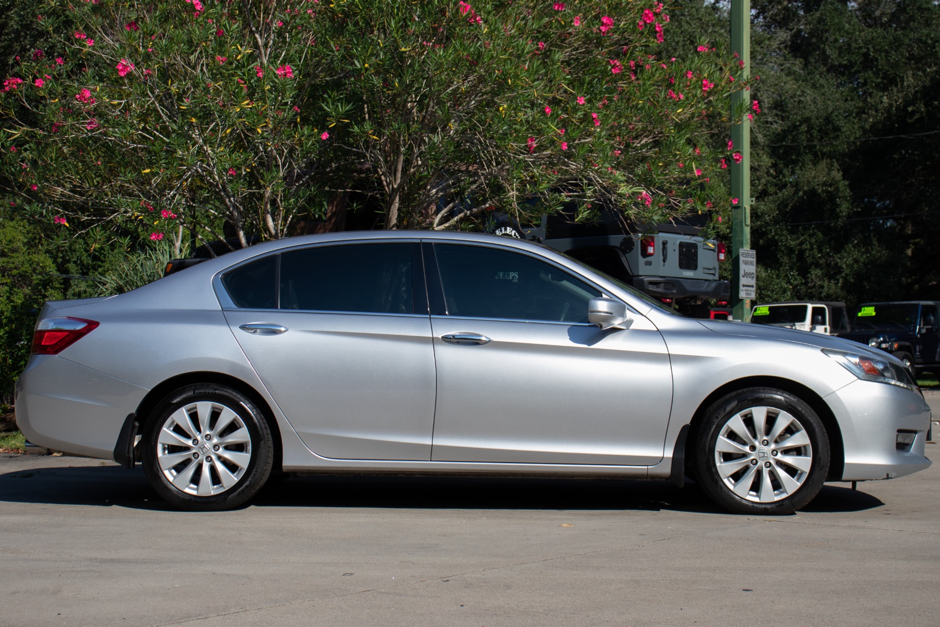 Used-2014-Honda-Accord-EX-L-V6