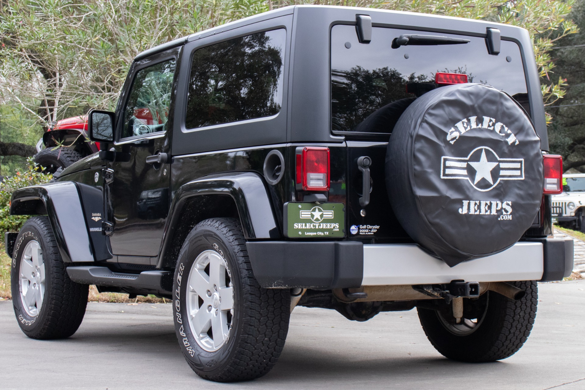 Used-2012-Jeep-Wrangler-Sahara