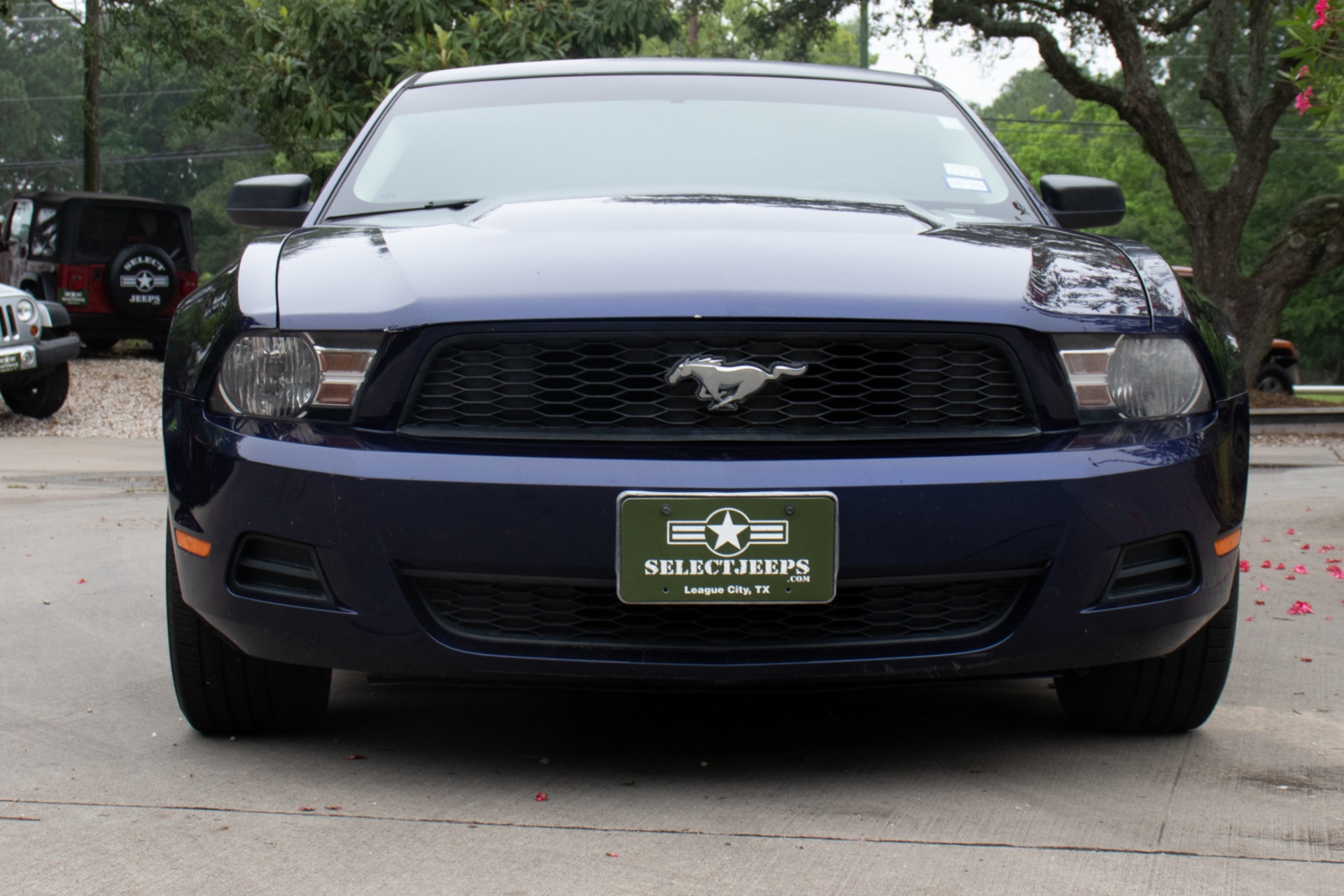 Used-2010-Ford-Mustang-V6