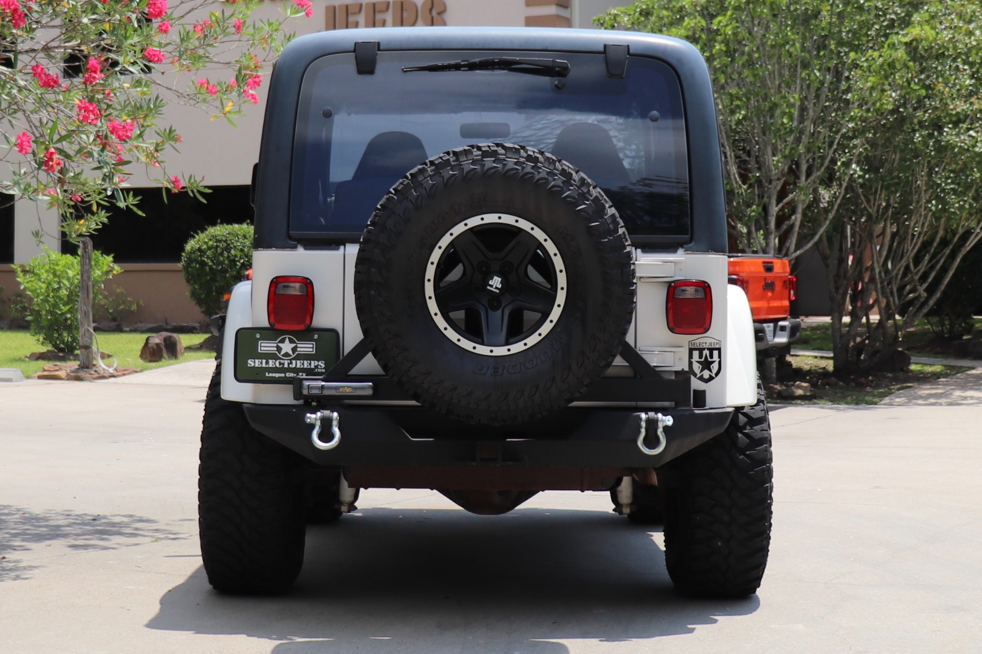 Used-1999-Jeep-Wrangler-Sahara