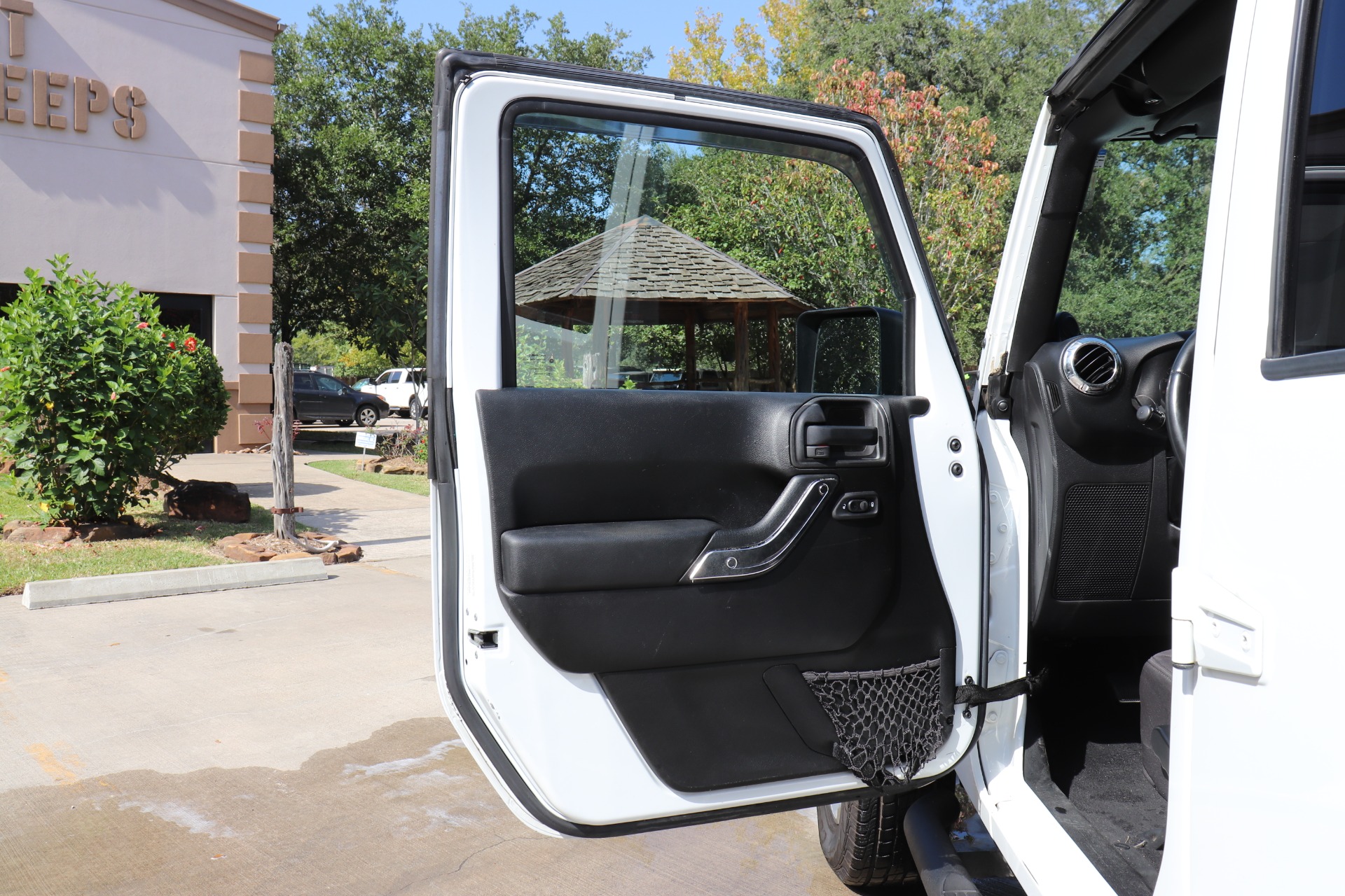 Used-2013-Jeep-Wrangler-Unlimited-Sport