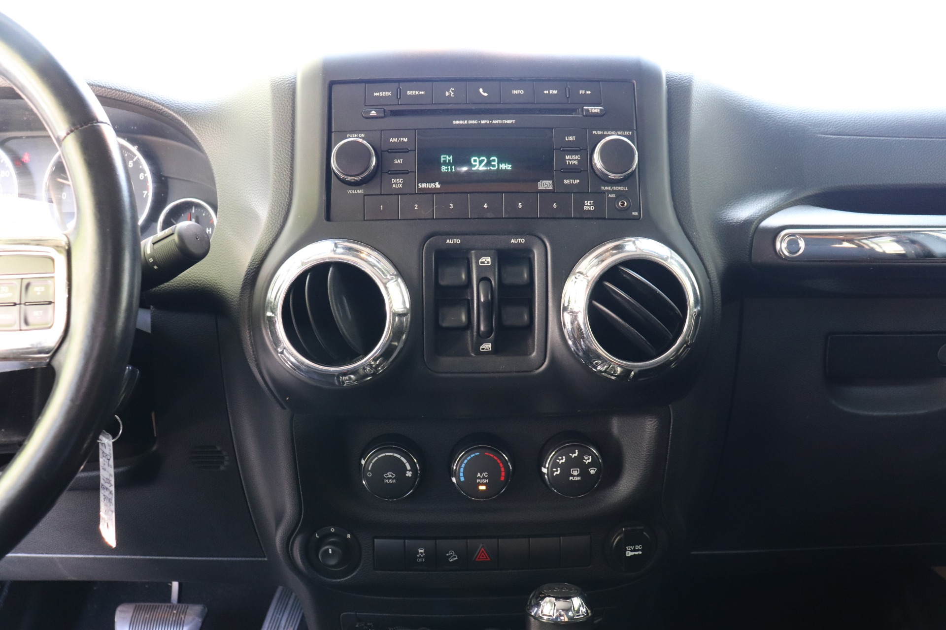 Used-2013-Jeep-Wrangler-Unlimited-Sport