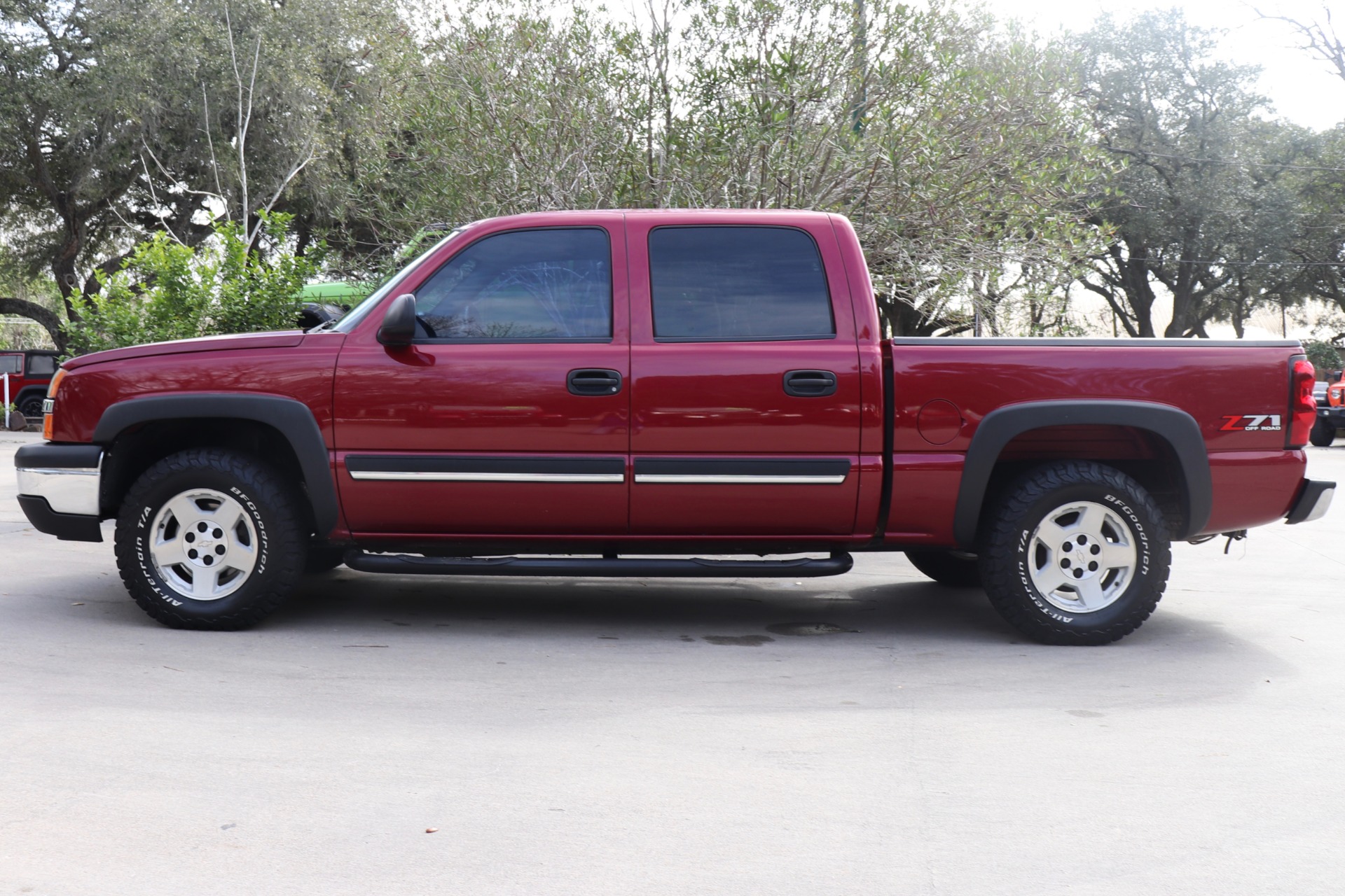 Used-2005-Chevrolet-Silverado-1500-Z71