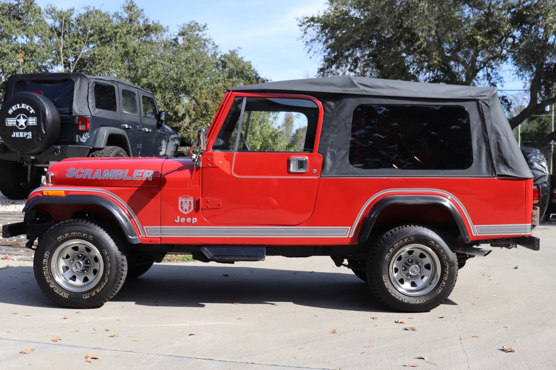 Used-1981-Jeep-Scrambler-Laredo