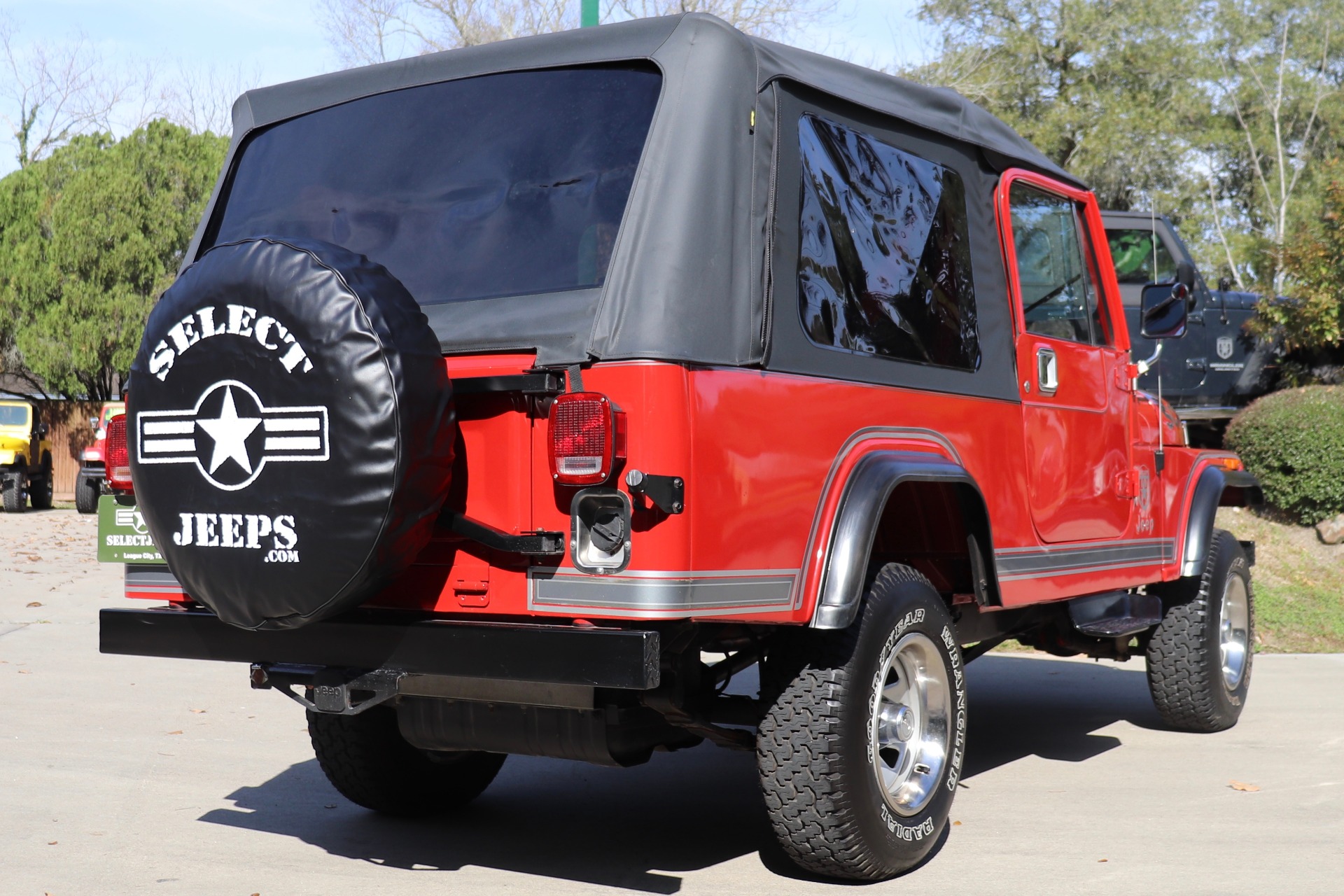 Used-1981-Jeep-Scrambler-Laredo