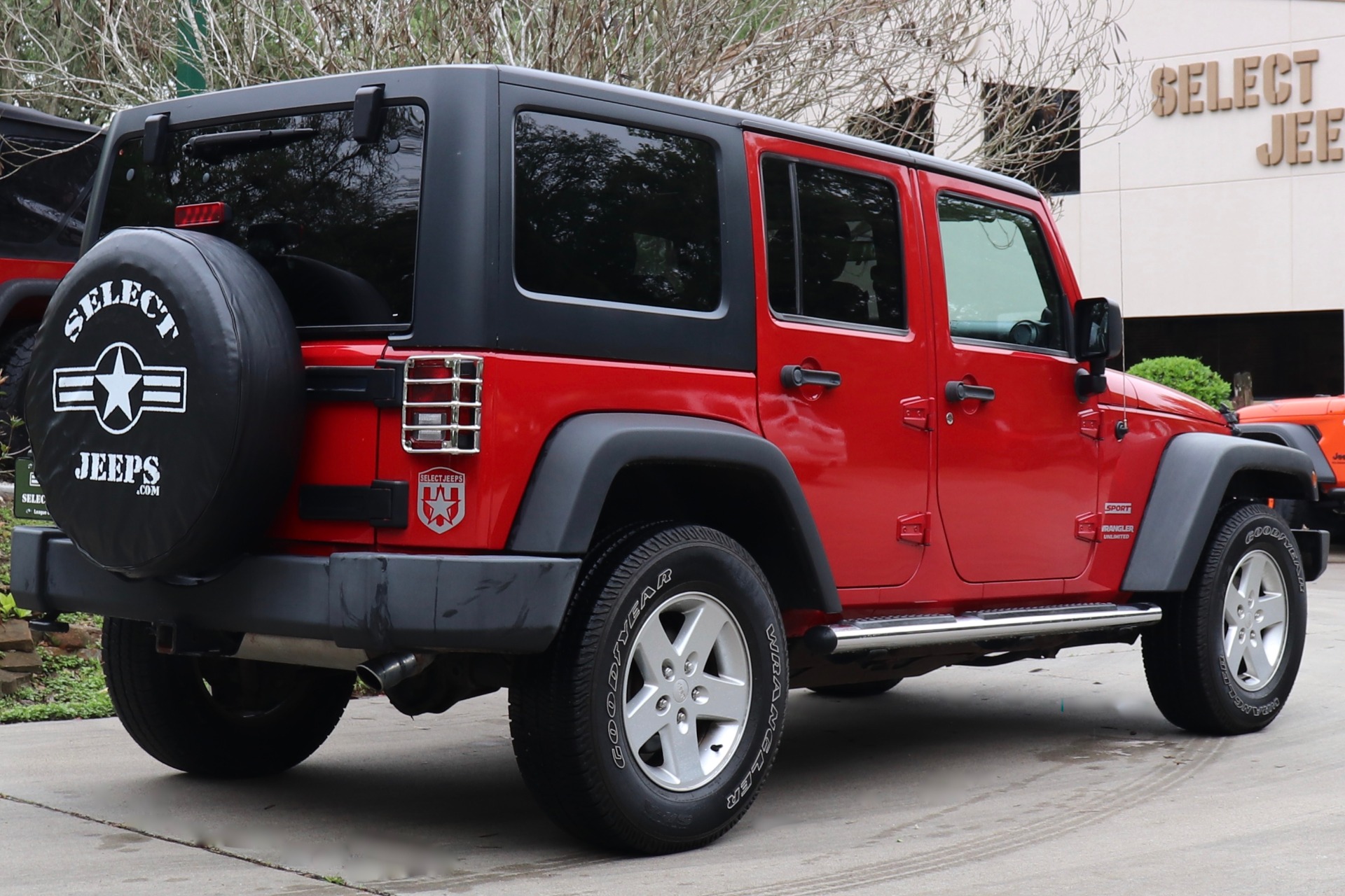 Used-2012-Jeep-Wrangler-Unlimited-Sport