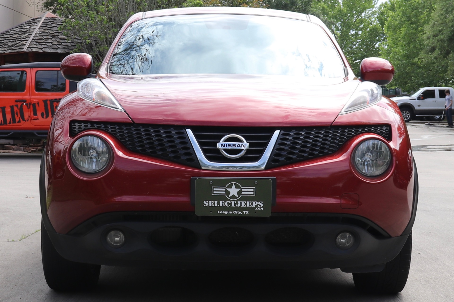 Used-2012-Nissan-JUKE-SL