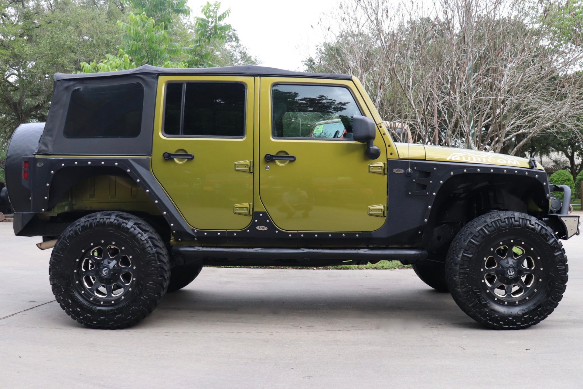 Used-2010-Jeep-Wrangler-Unlimited-Rubicon