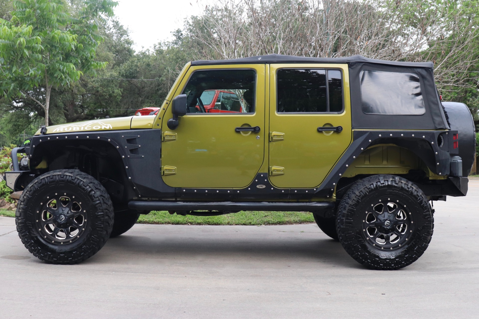 Used-2010-Jeep-Wrangler-Unlimited-Rubicon