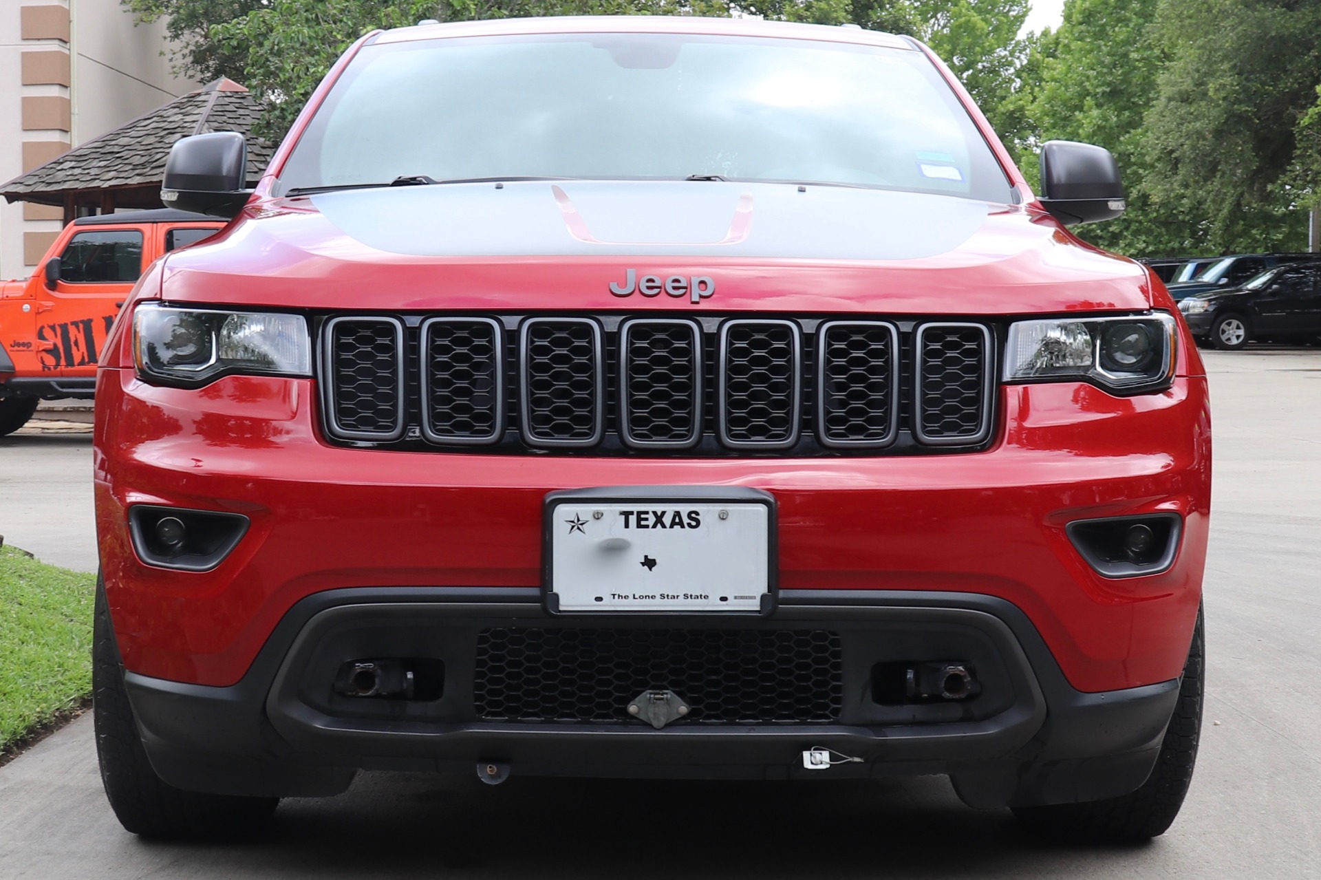 Used-2018-Jeep-Grand-Cherokee-Trailhawk