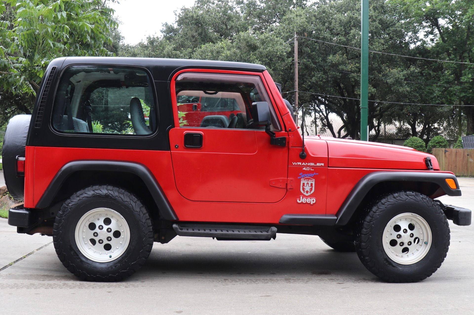 Used-1997-Jeep-Wrangler-Sport