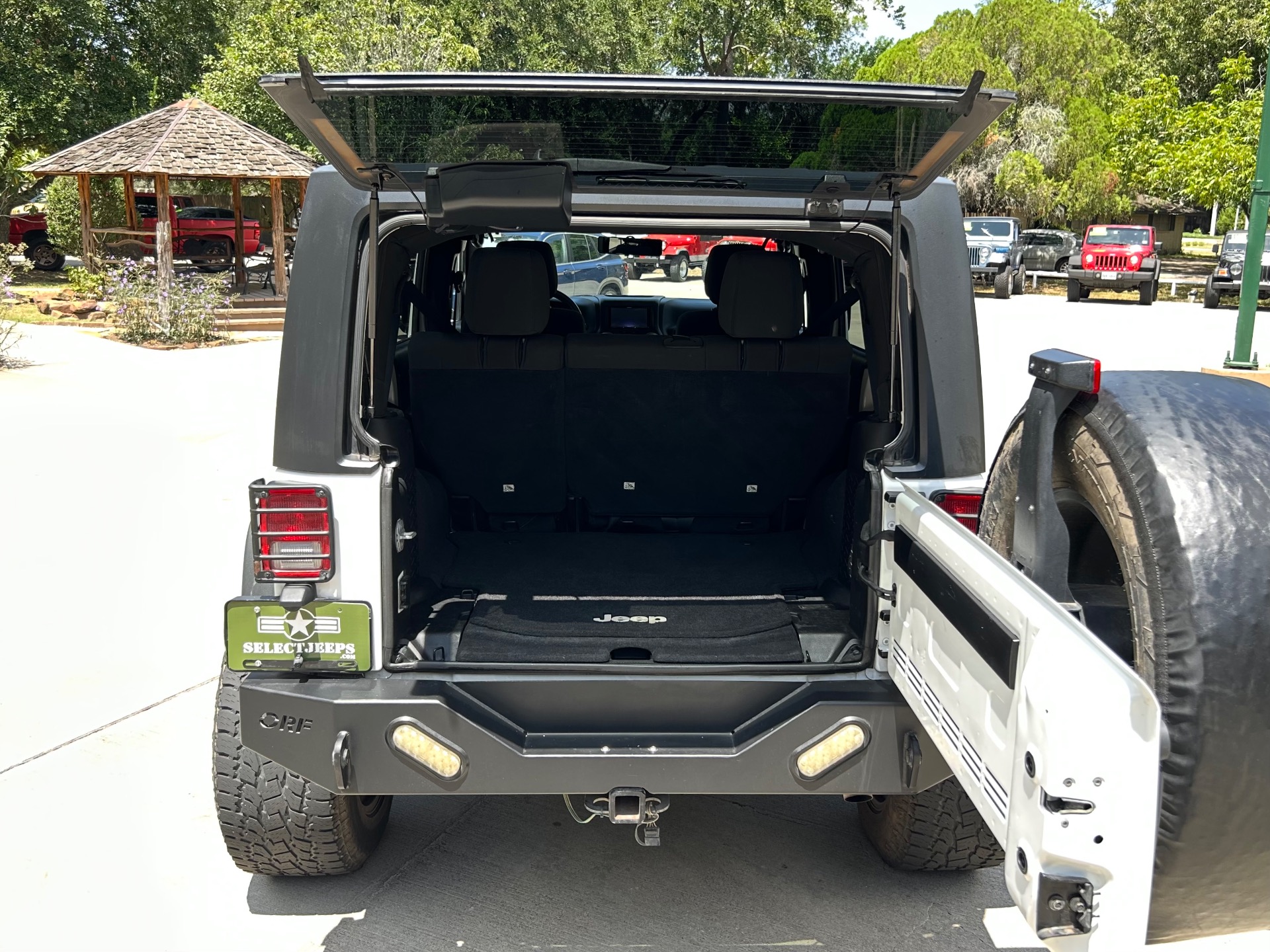 Used-2011-Jeep-Wrangler-Unlimited-Sport