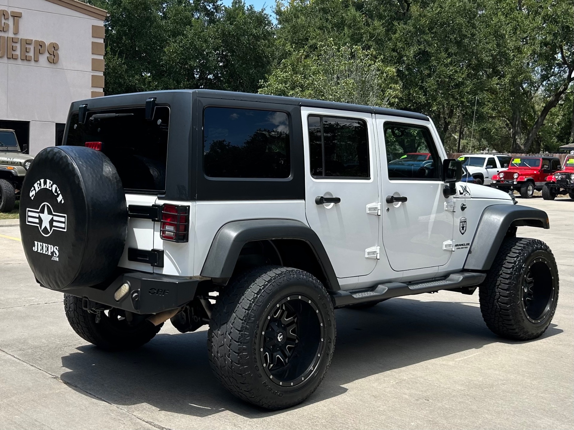 Used-2011-Jeep-Wrangler-Unlimited-Sport