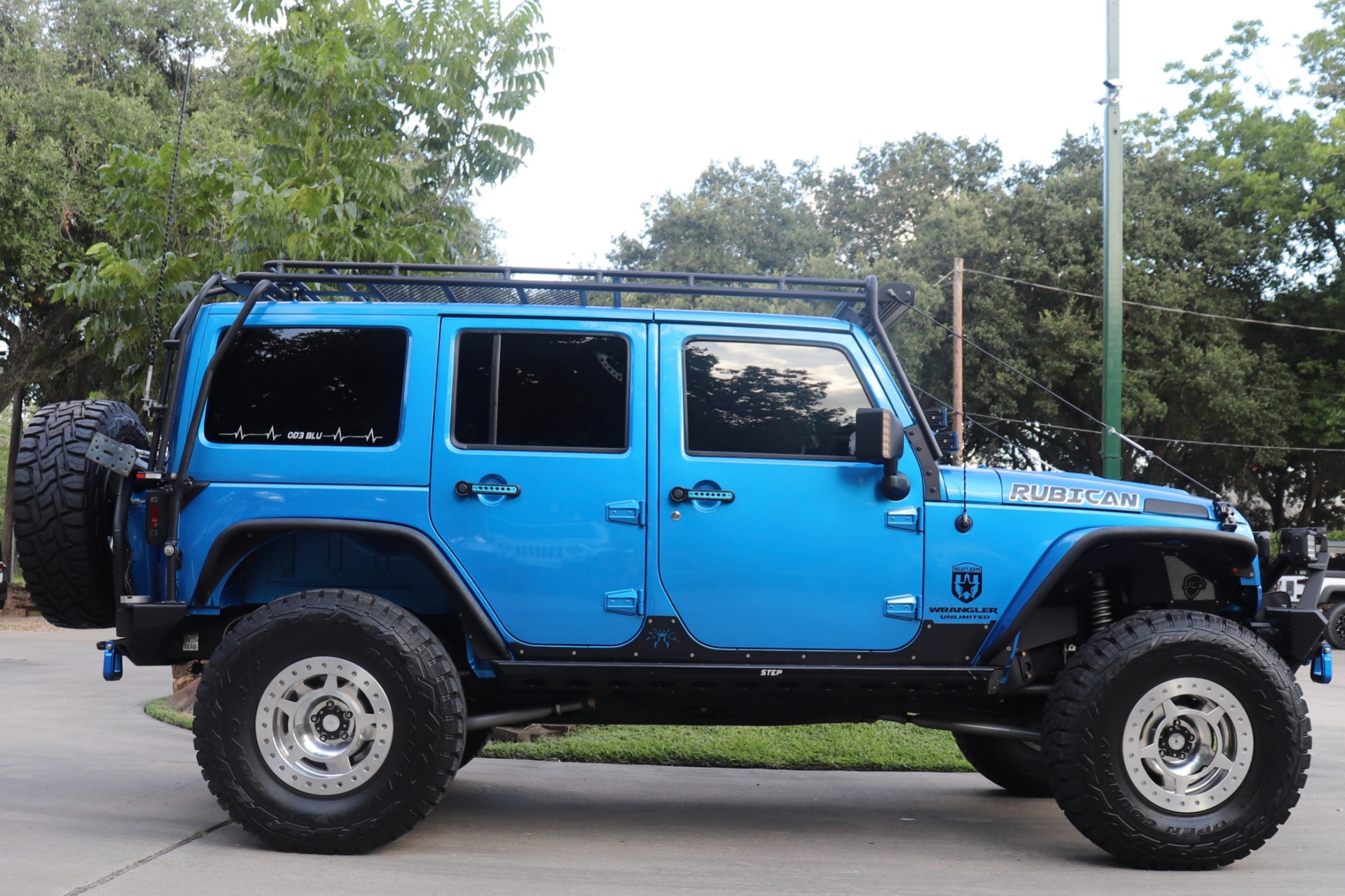 Used-2015-Jeep-Wrangler-Unlimited-Rubicon