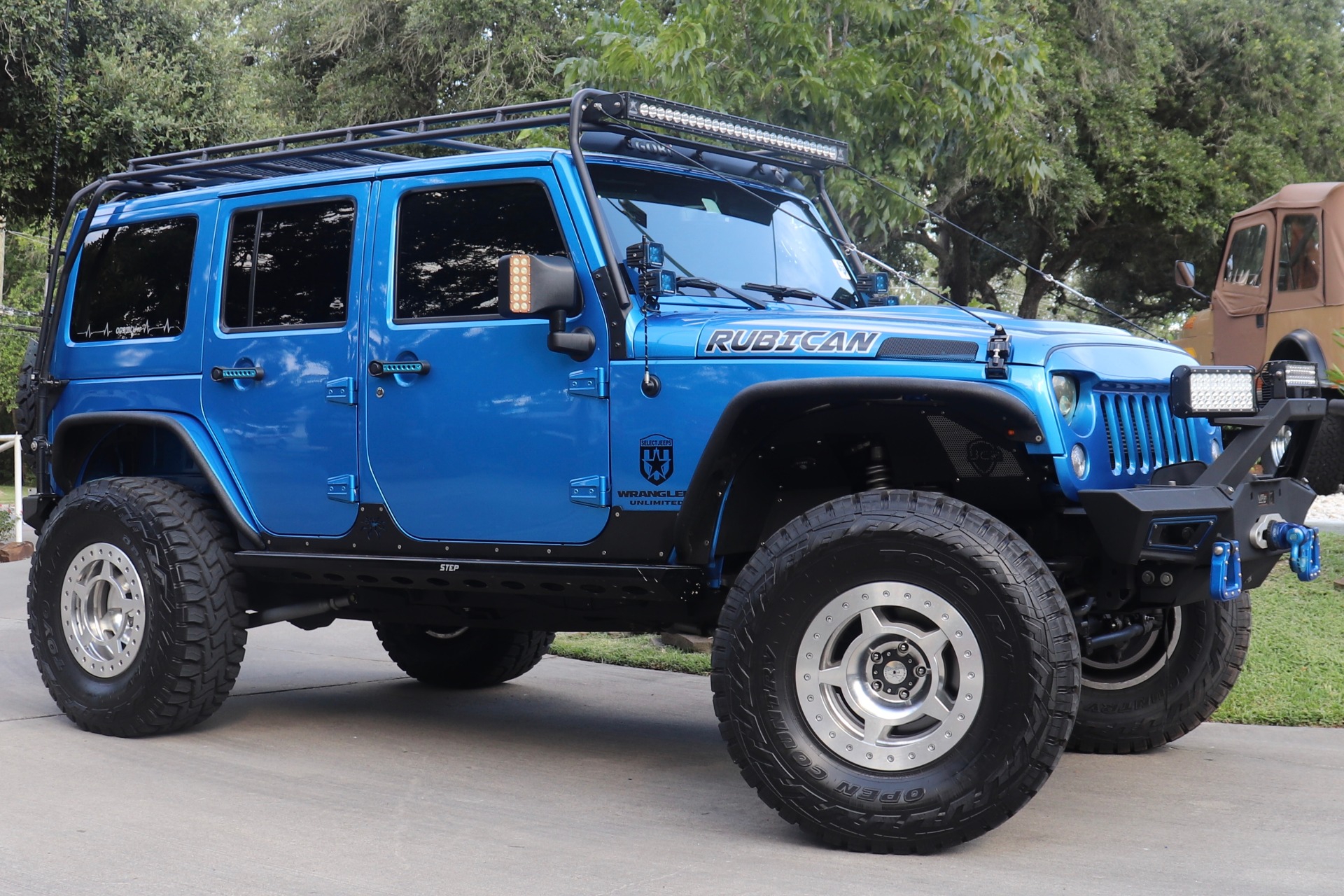 Used-2015-Jeep-Wrangler-Unlimited-Rubicon