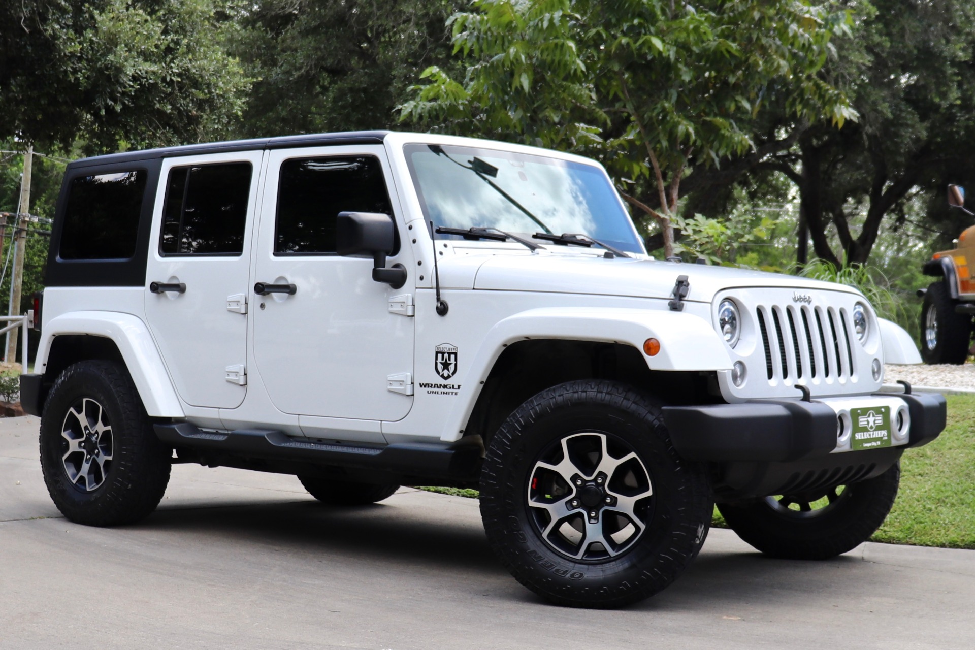 Used 2015 Jeep Wrangler Unlimited Sahara For Sale ($31,995) | Select Jeeps  Inc. Stock #764172