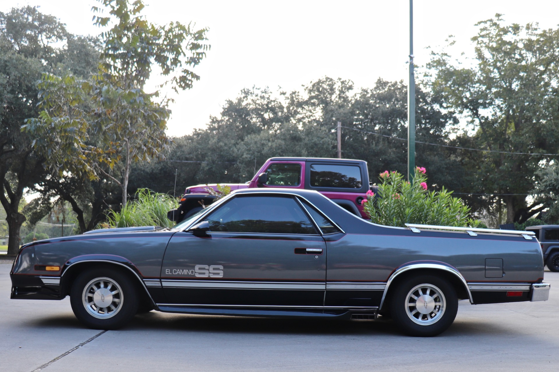 Used-1986-Chevrolet-El-Camino-SS-Choo-Choo-Custom-SS