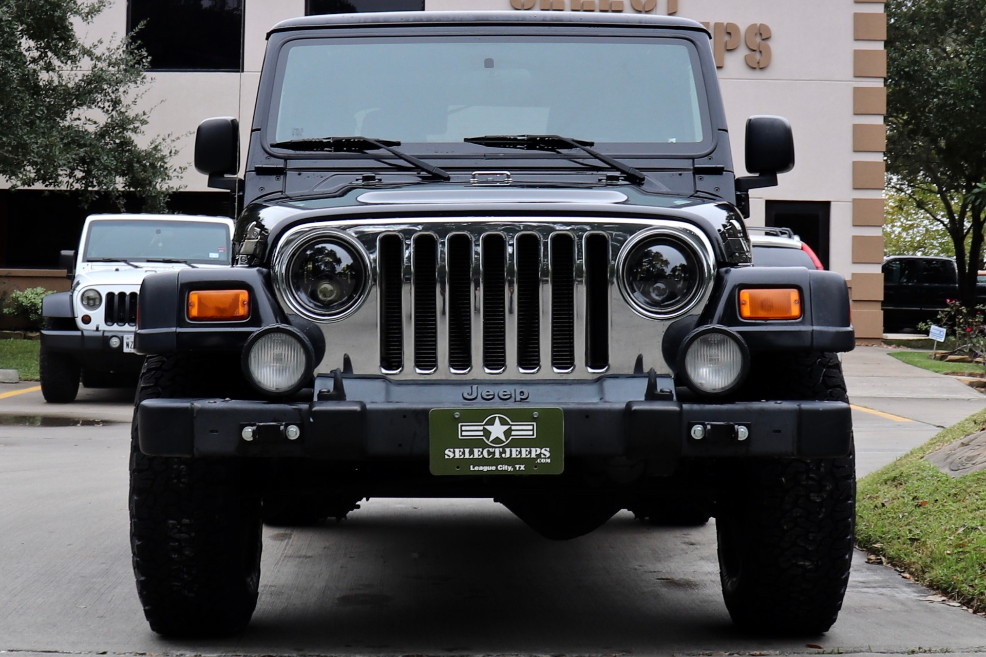 Used-2006-Jeep-Wrangler-Unlimited-Rubicon