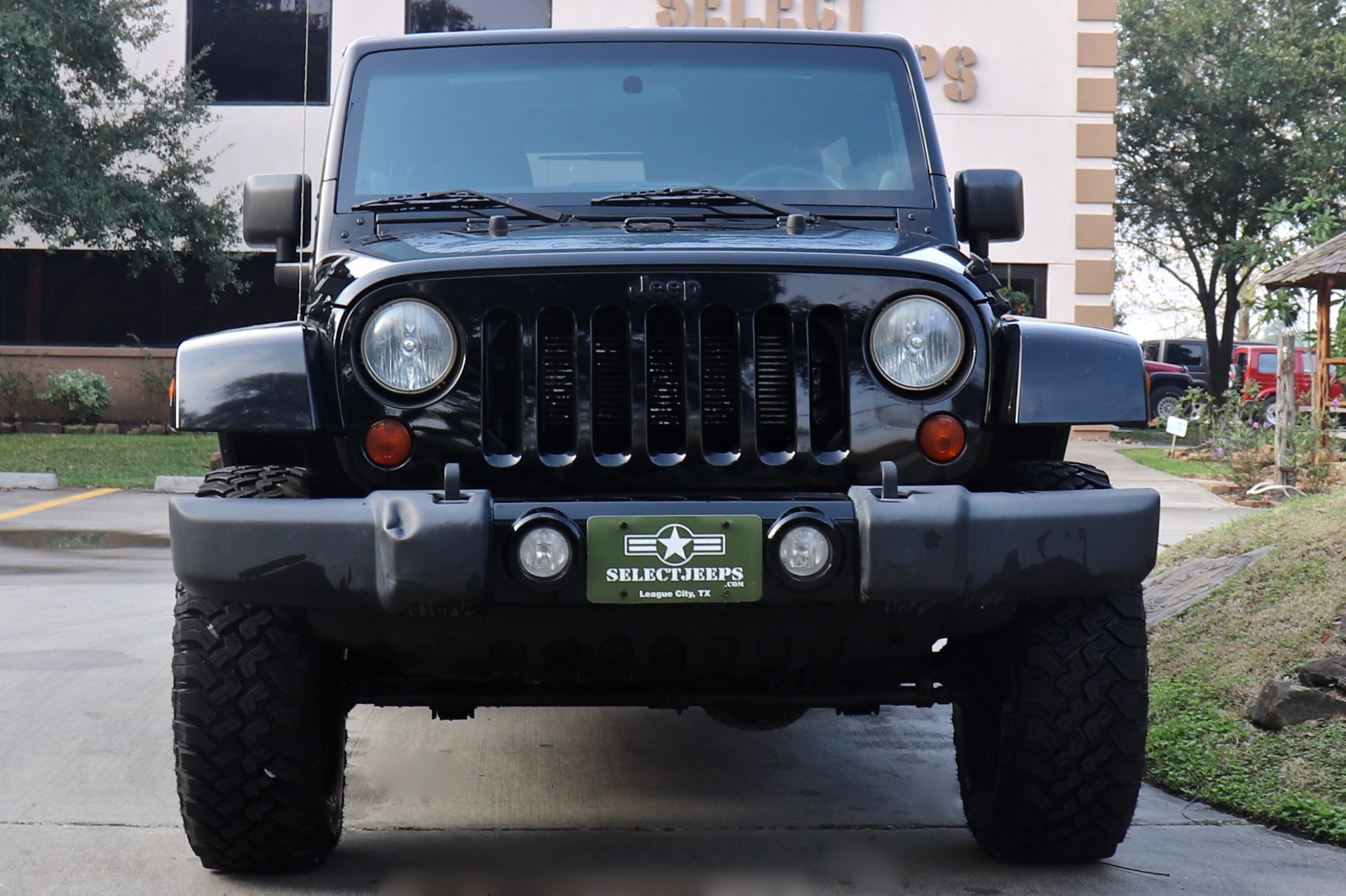 Used-2012-Jeep-Wrangler-Unlimited-Altitude