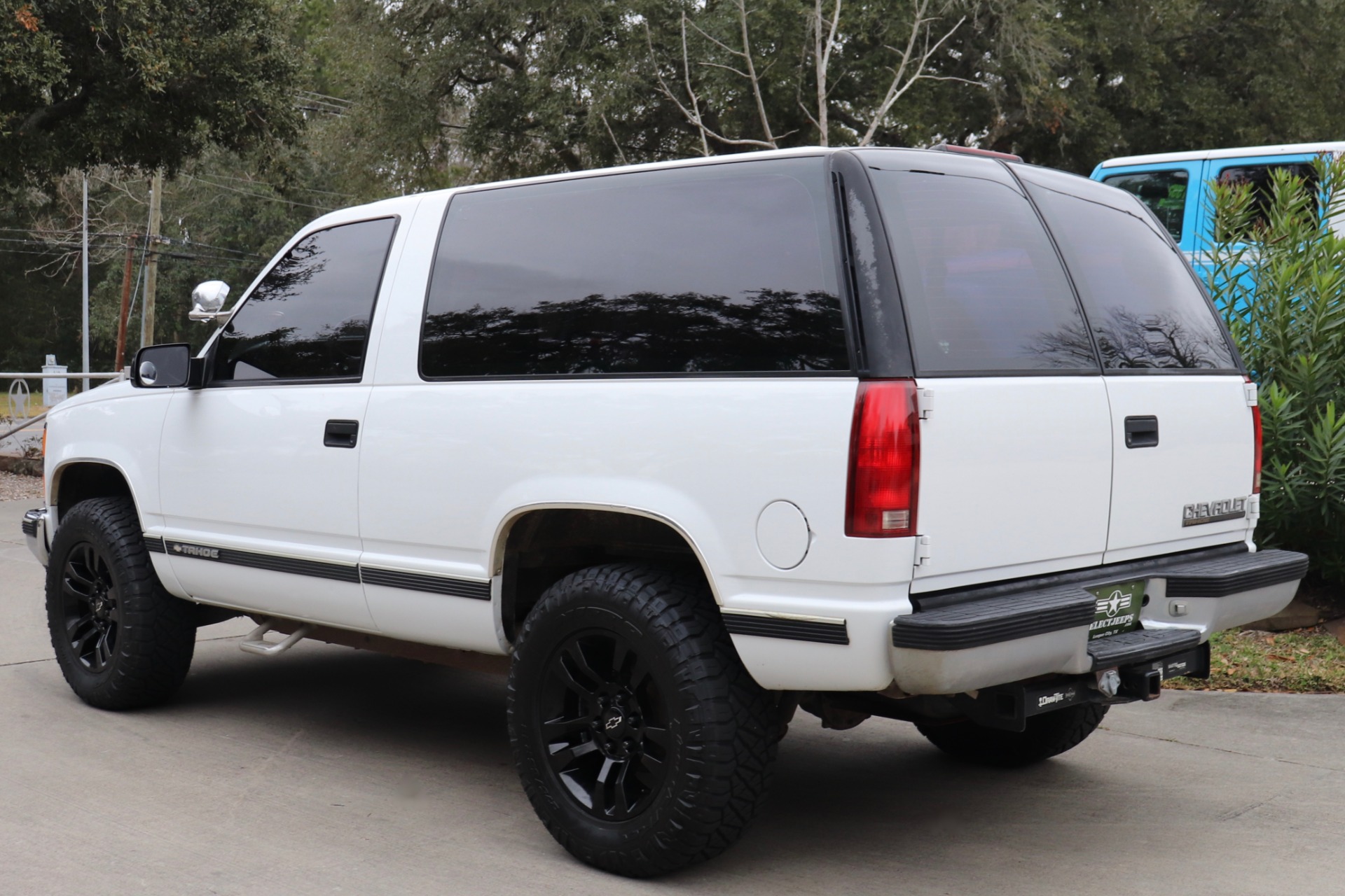 Used-1998-Chevrolet-Tahoe