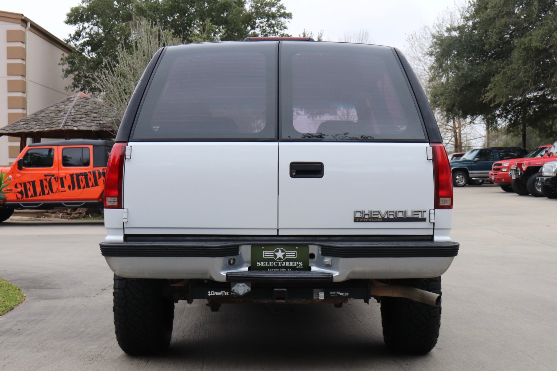 Used-1998-Chevrolet-Tahoe