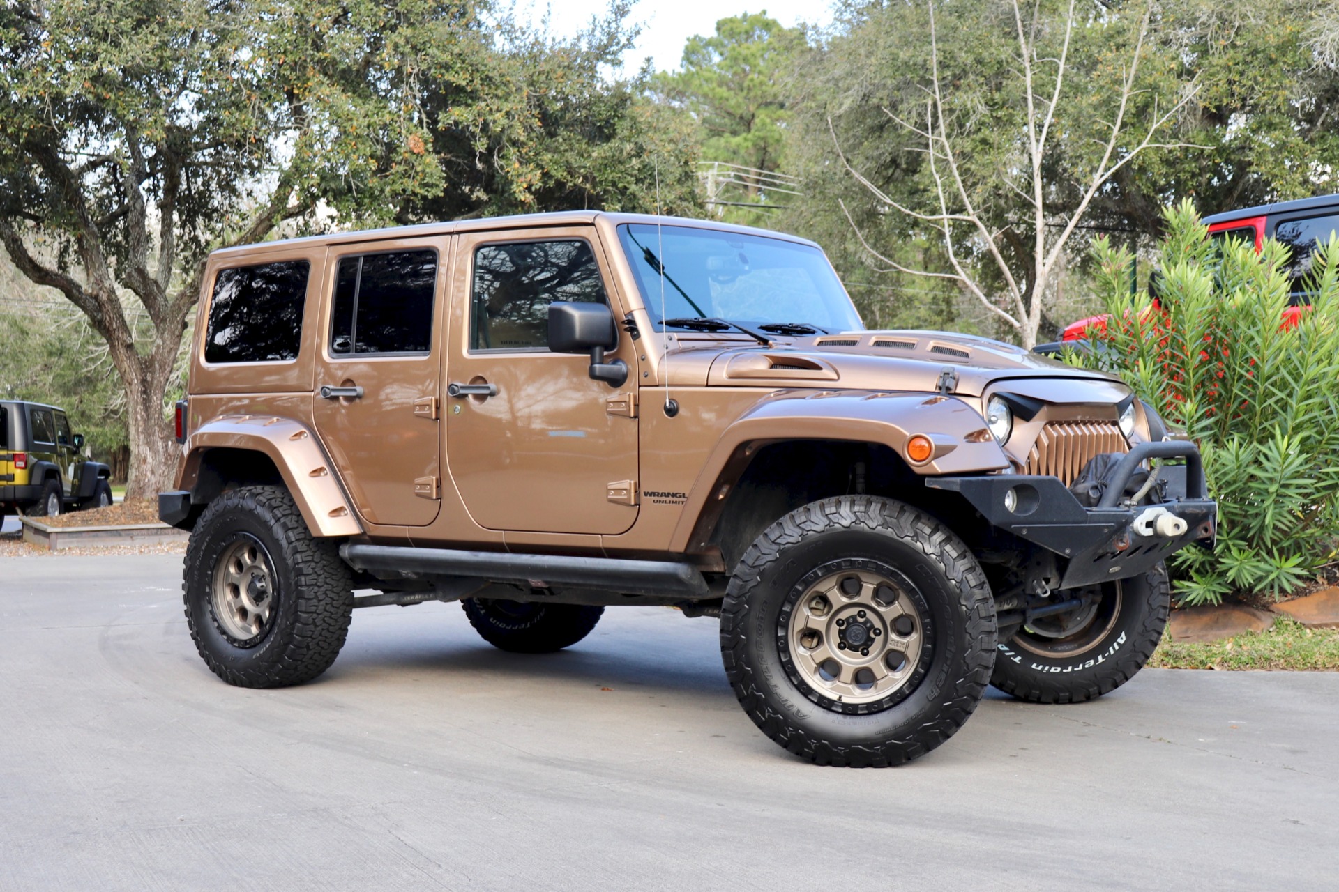 Used-2015-Jeep-Wrangler-Unlimited-Rubicon