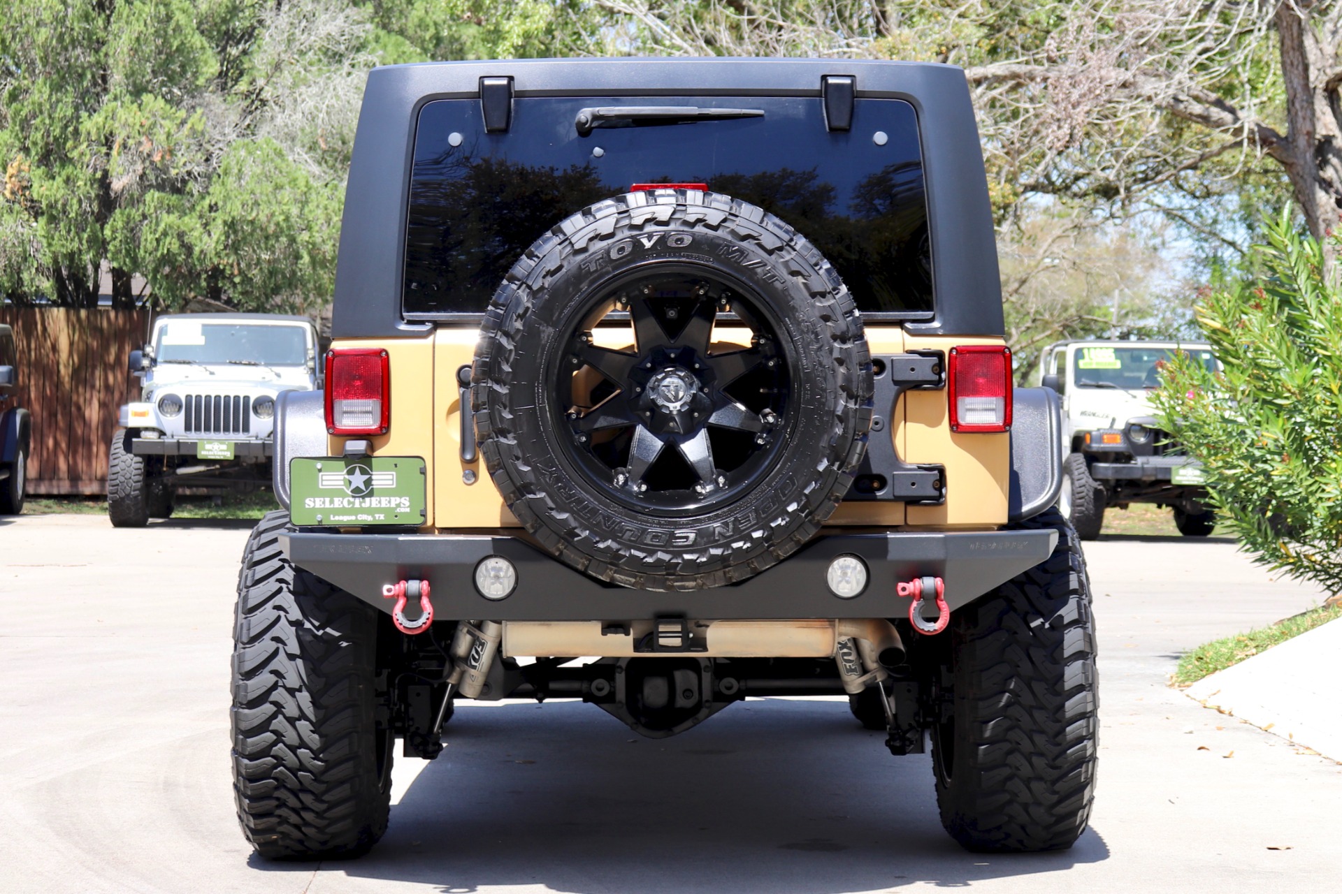 Used-2014-Jeep-Wrangler-Unlimited-Rubicon