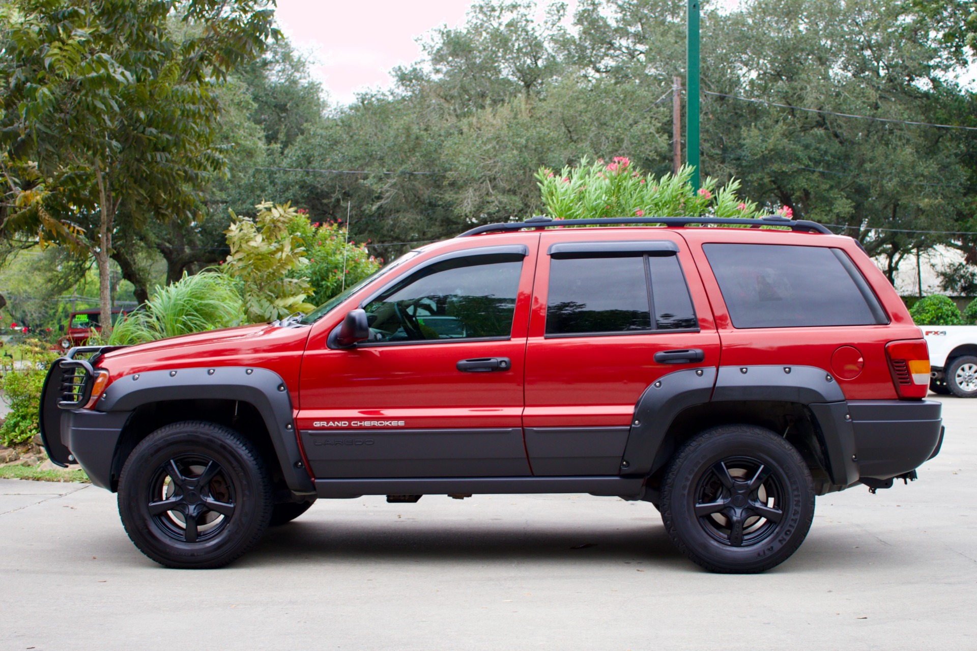 Used-2004-Jeep-Grand-Cherokee-Laredo