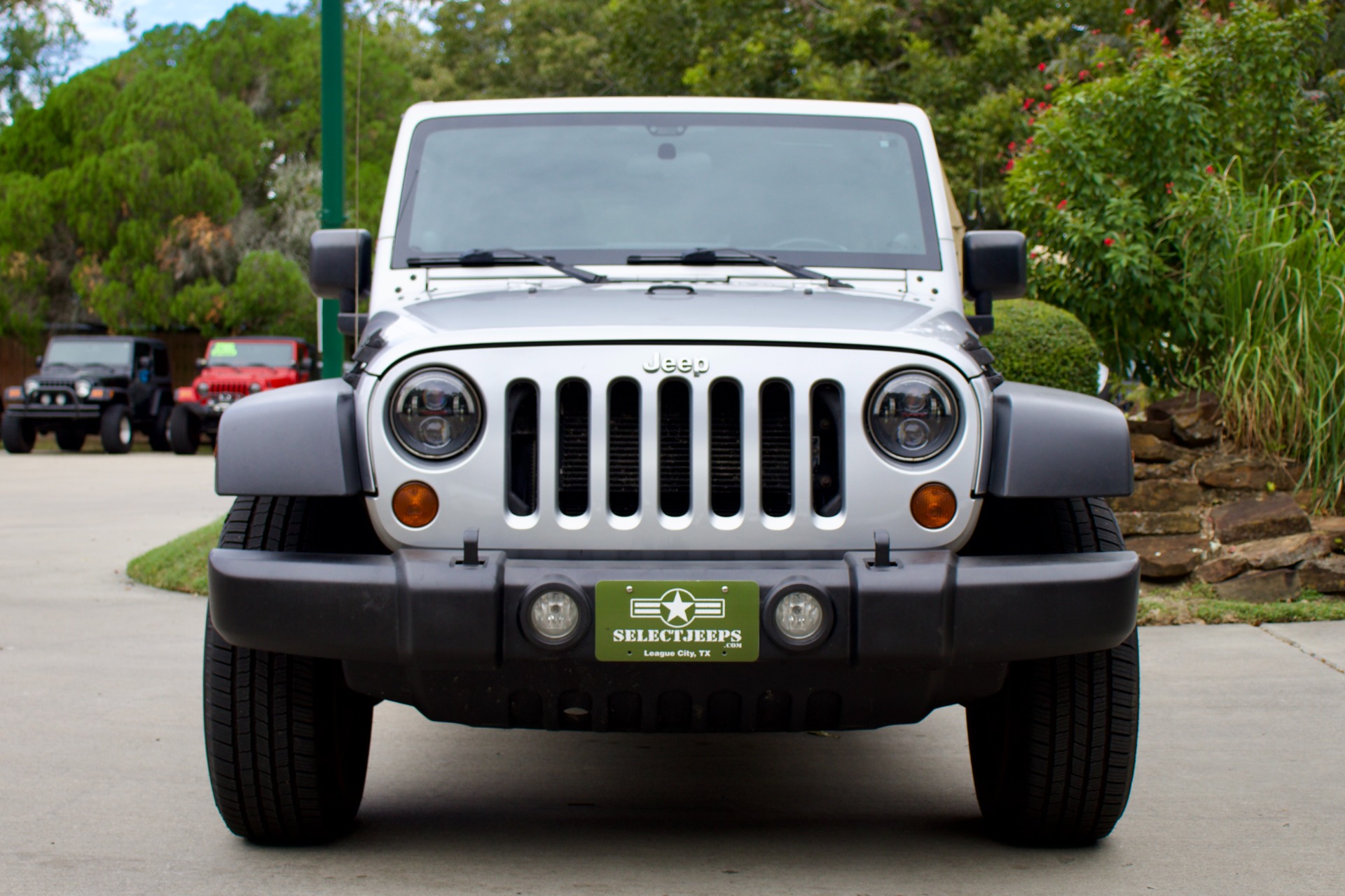 Used-2012-Jeep-Wrangler-Unlimited-Sport