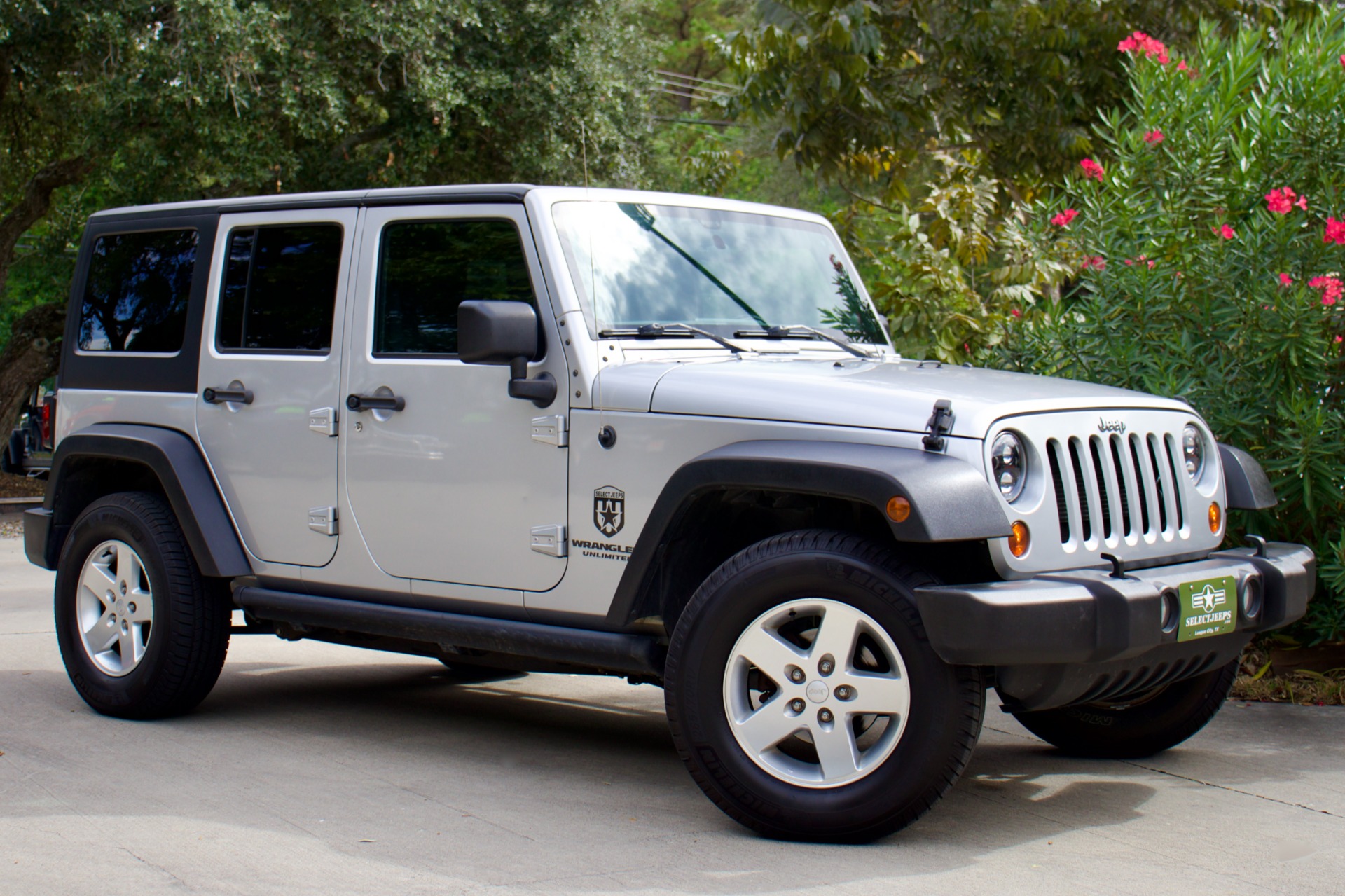 Used-2012-Jeep-Wrangler-Unlimited-Sport