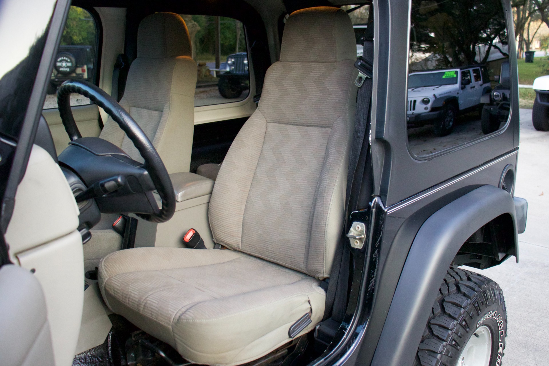 Used-2005-Jeep-Wrangler-SE