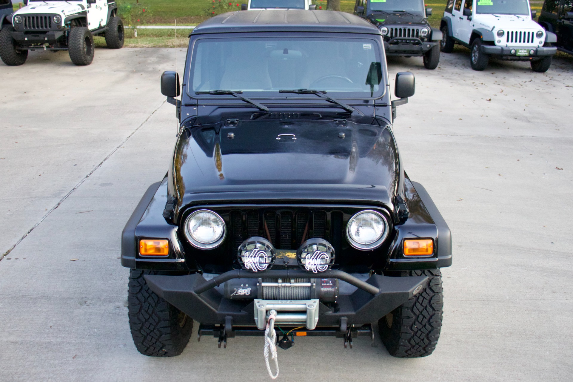 Used-2005-Jeep-Wrangler-SE