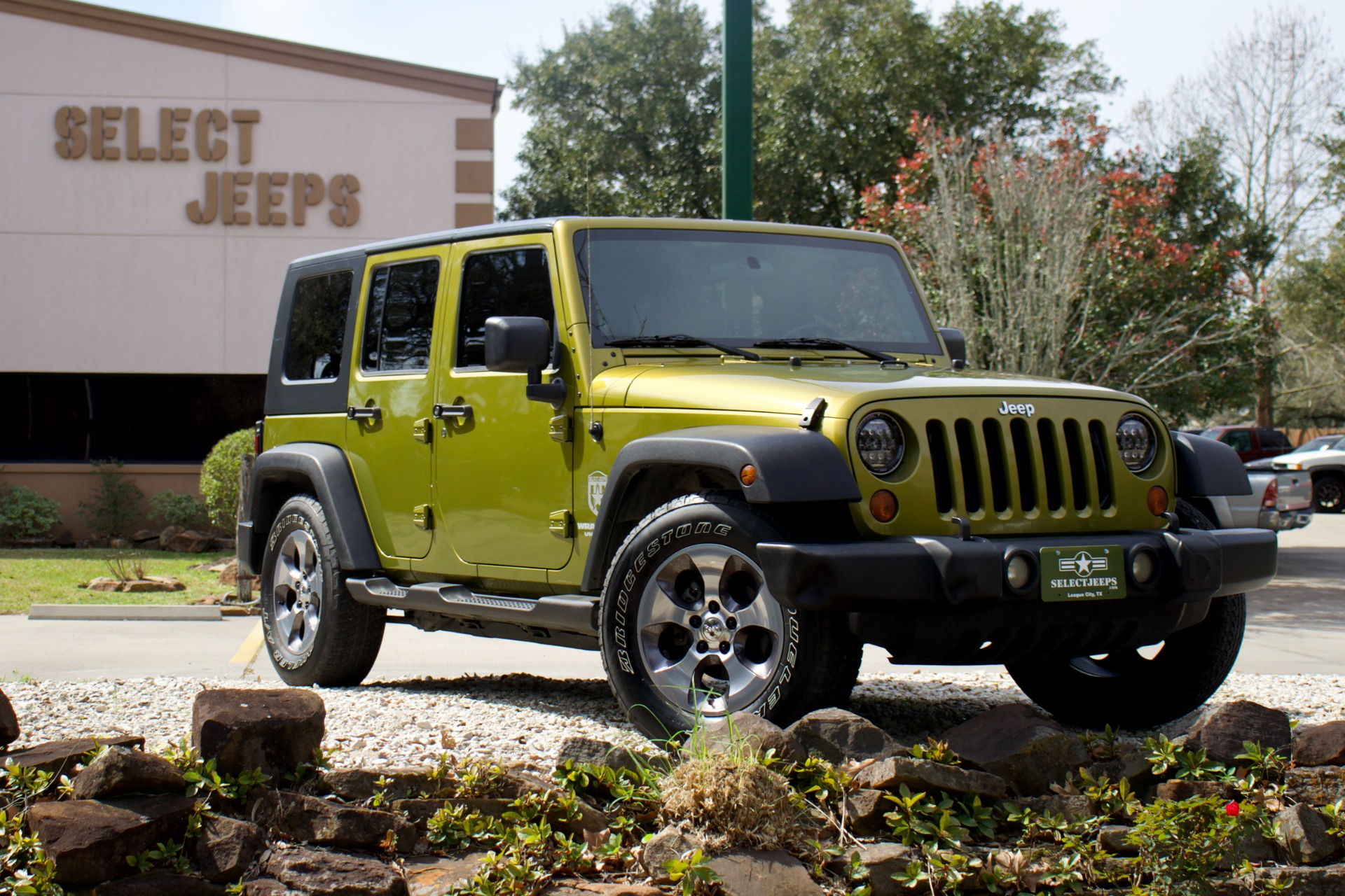 Used-2008-Jeep-Wrangler-Unlimited-X