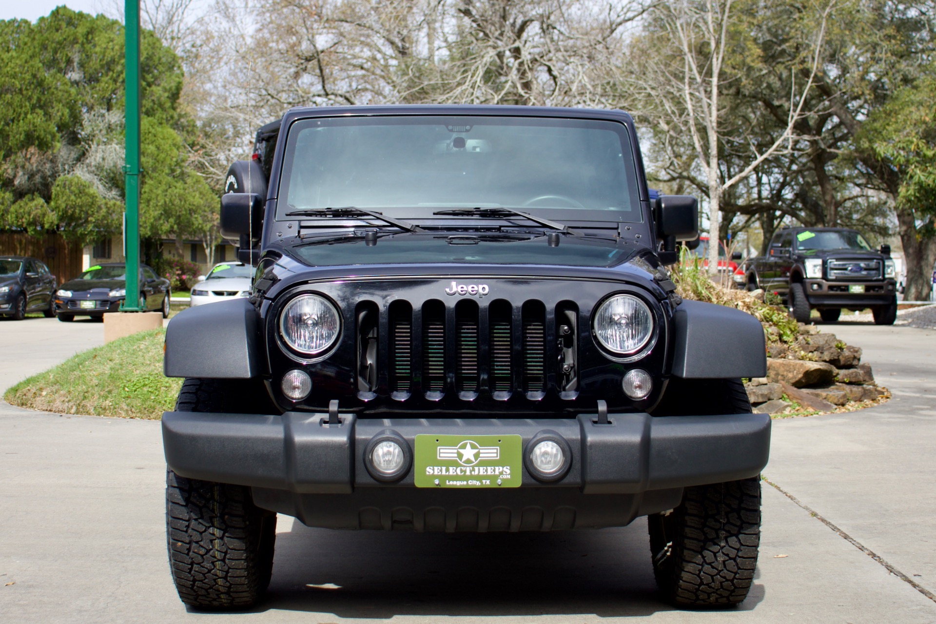 Used-2015-Jeep-Wrangler-Unlimited-Sport