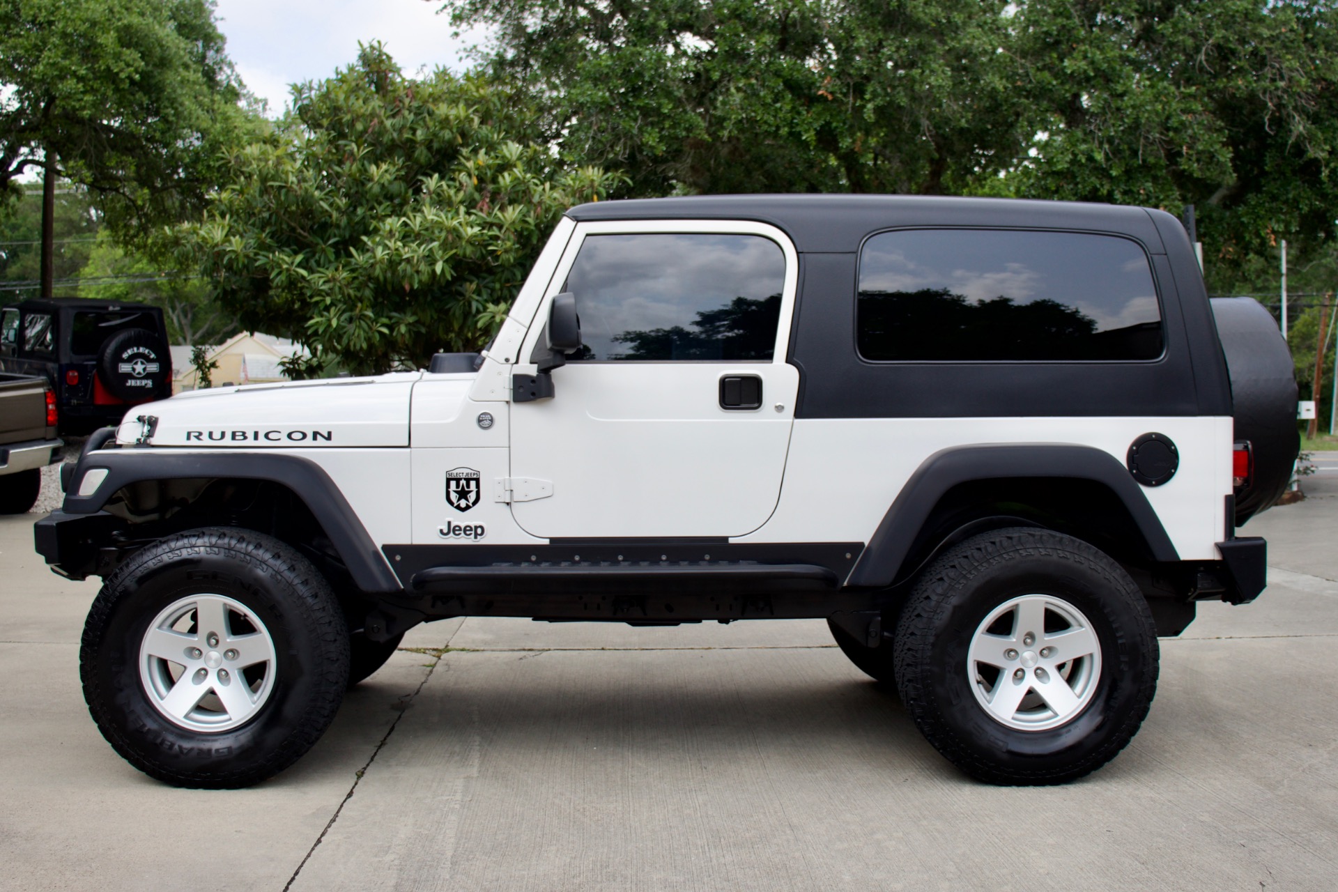 Used-2006-Jeep-Wrangler-Unlimited-Rubicon