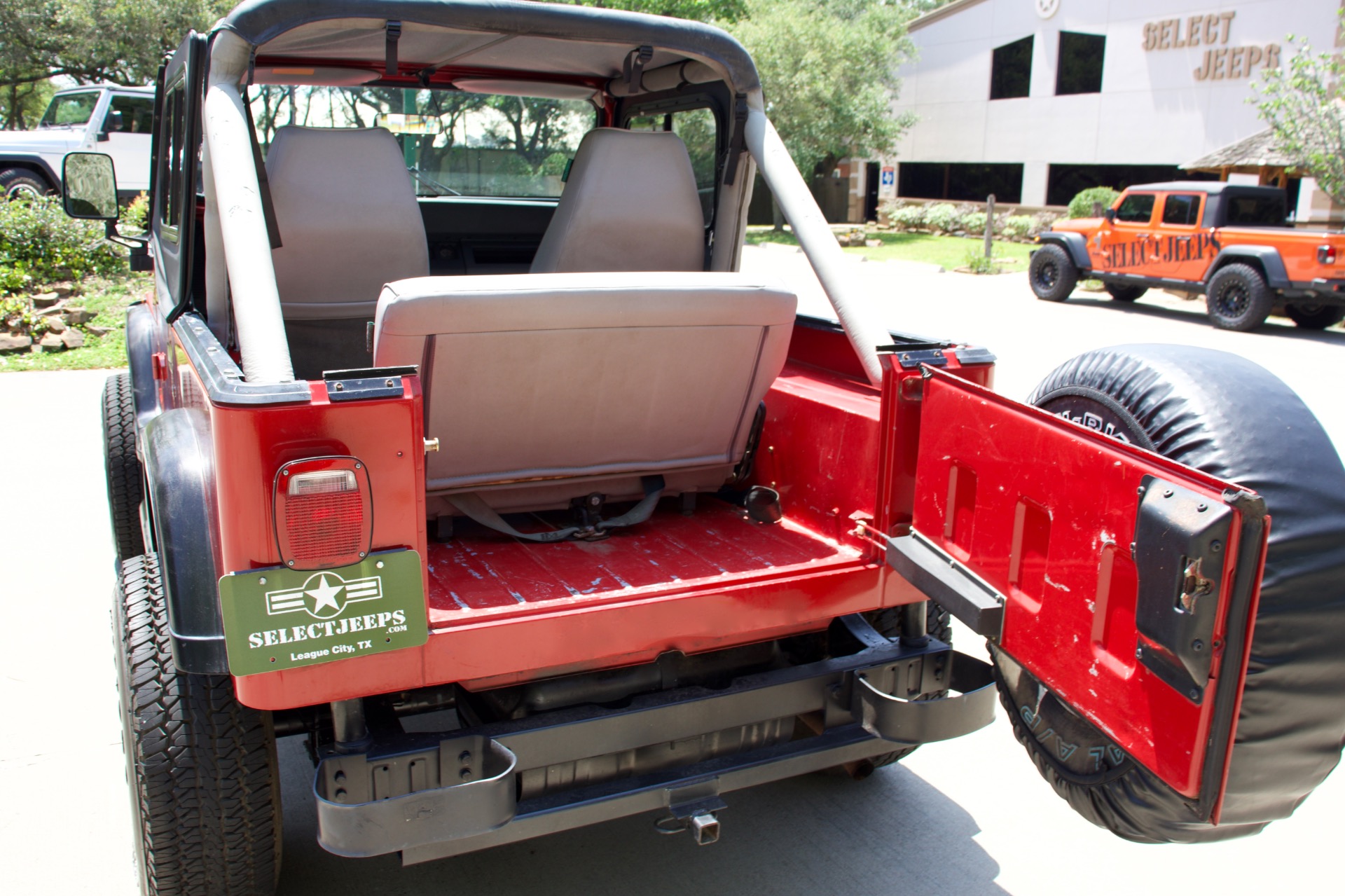 Used-1990-Jeep-Wrangler-S