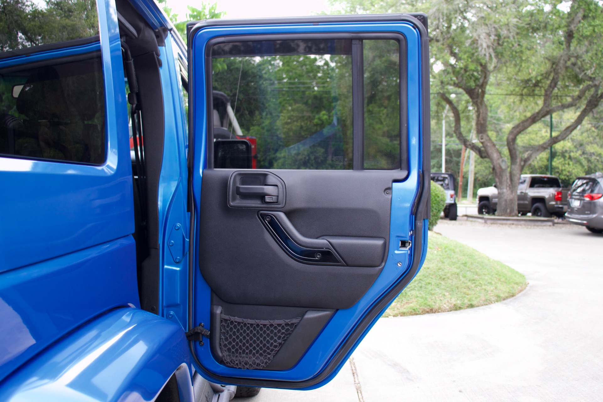 Used 2015 Jeep Wrangler Unlimited Altitude Altitude For Sale ($24,995