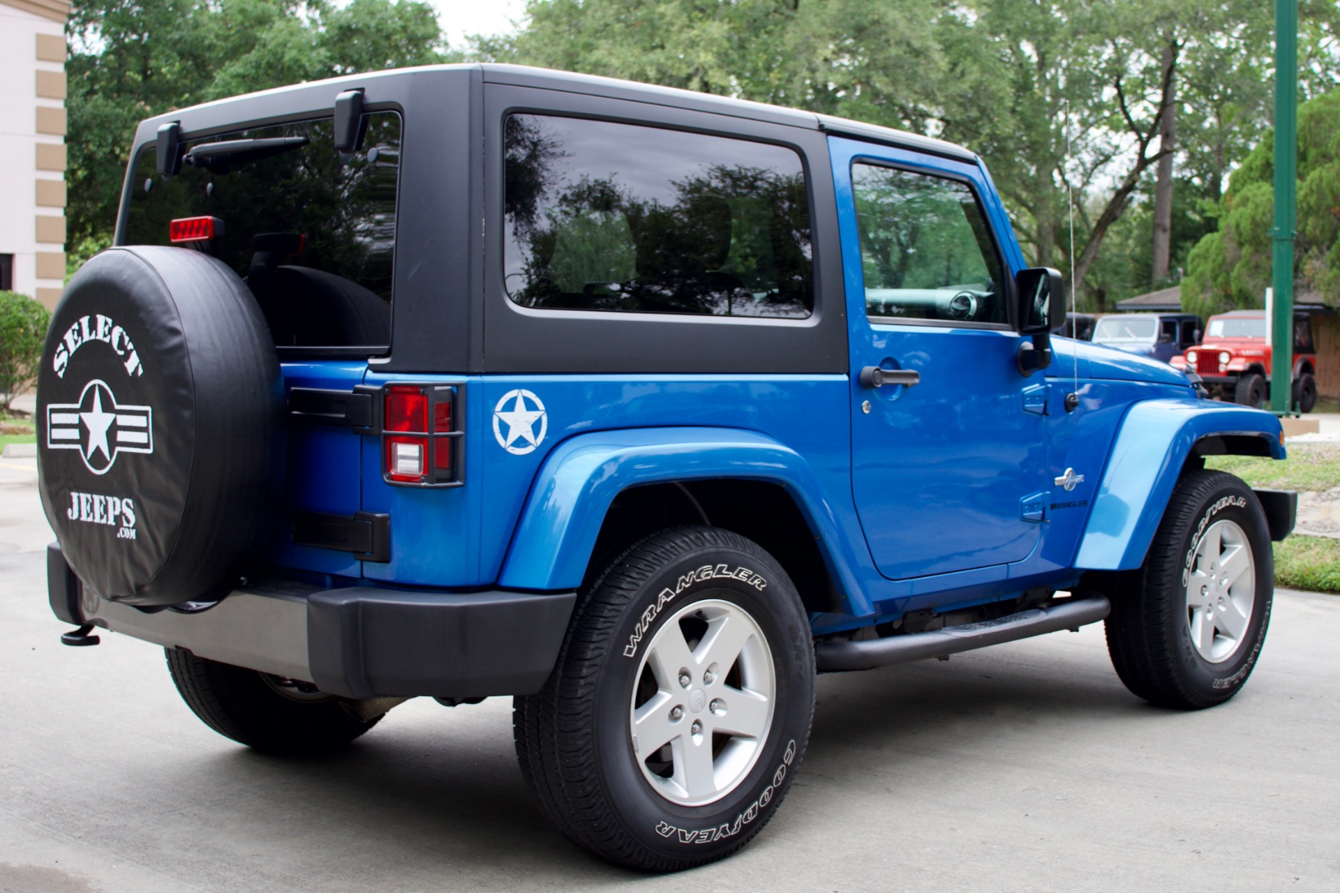 Used-2014-Jeep-Wrangler-Freedom-Edition