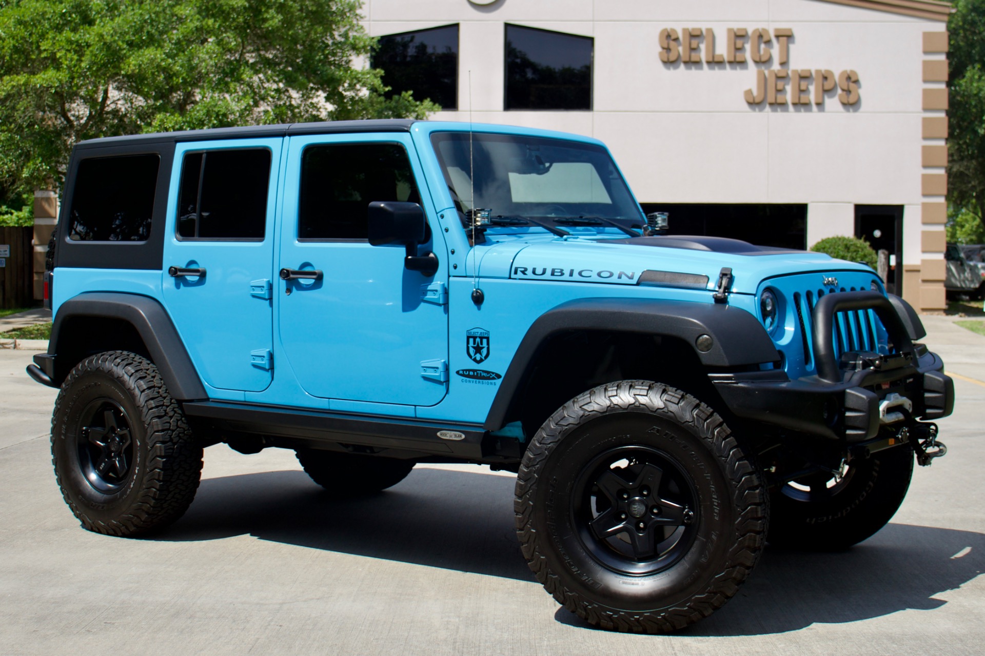 Used-2017-Jeep-Wrangler-Unlimited-Rubicon