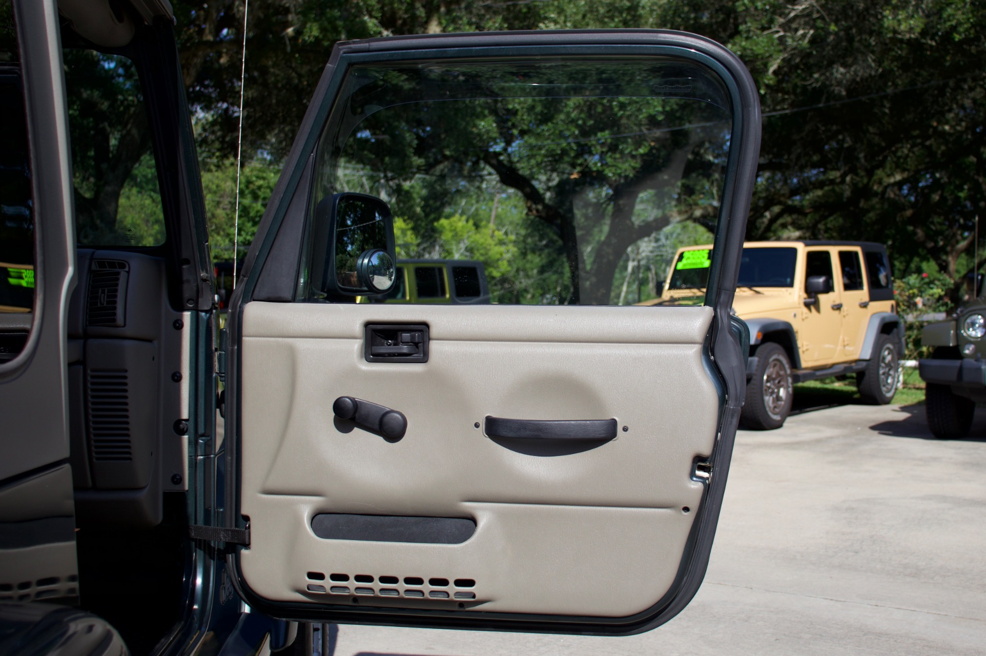 Used-2004-Jeep-Wrangler-Sahara